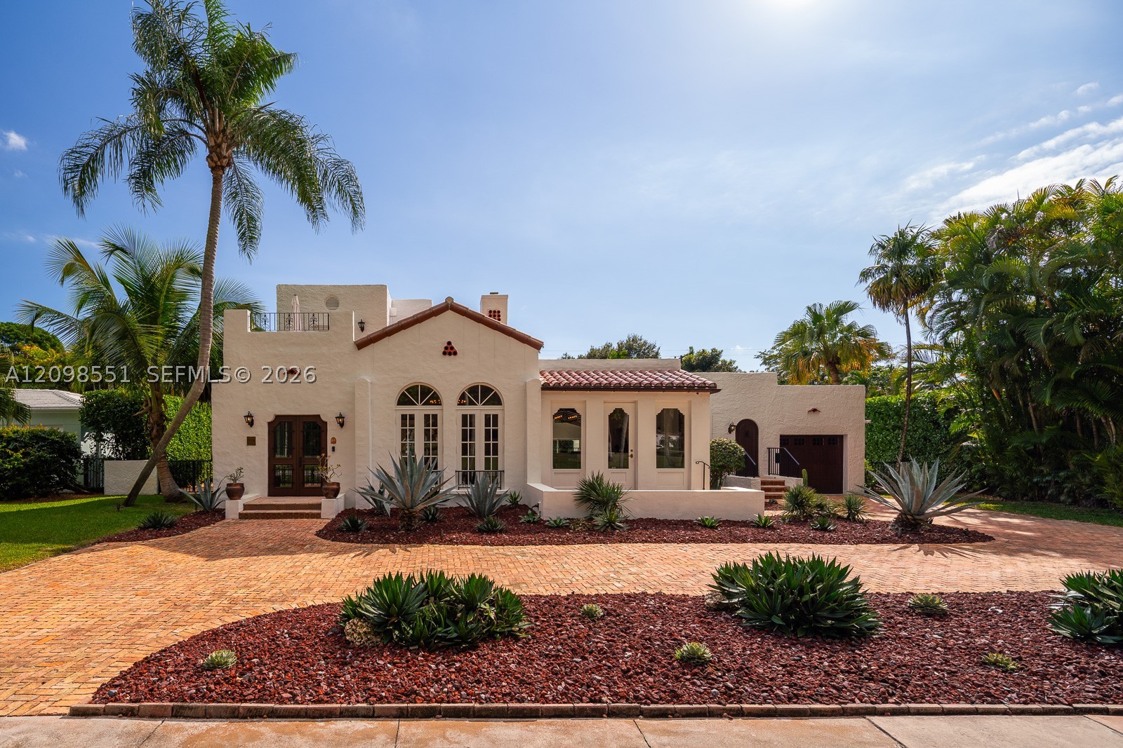 1234 S Greenway Dr Coral Gables, FL 33134