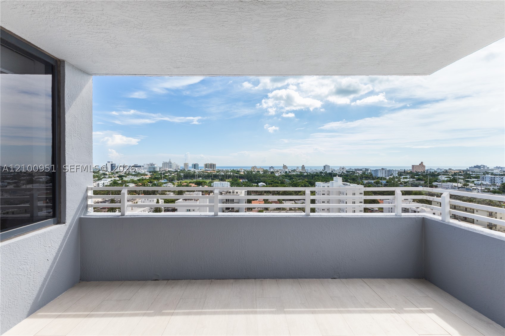 image The Waverly at South Beach24