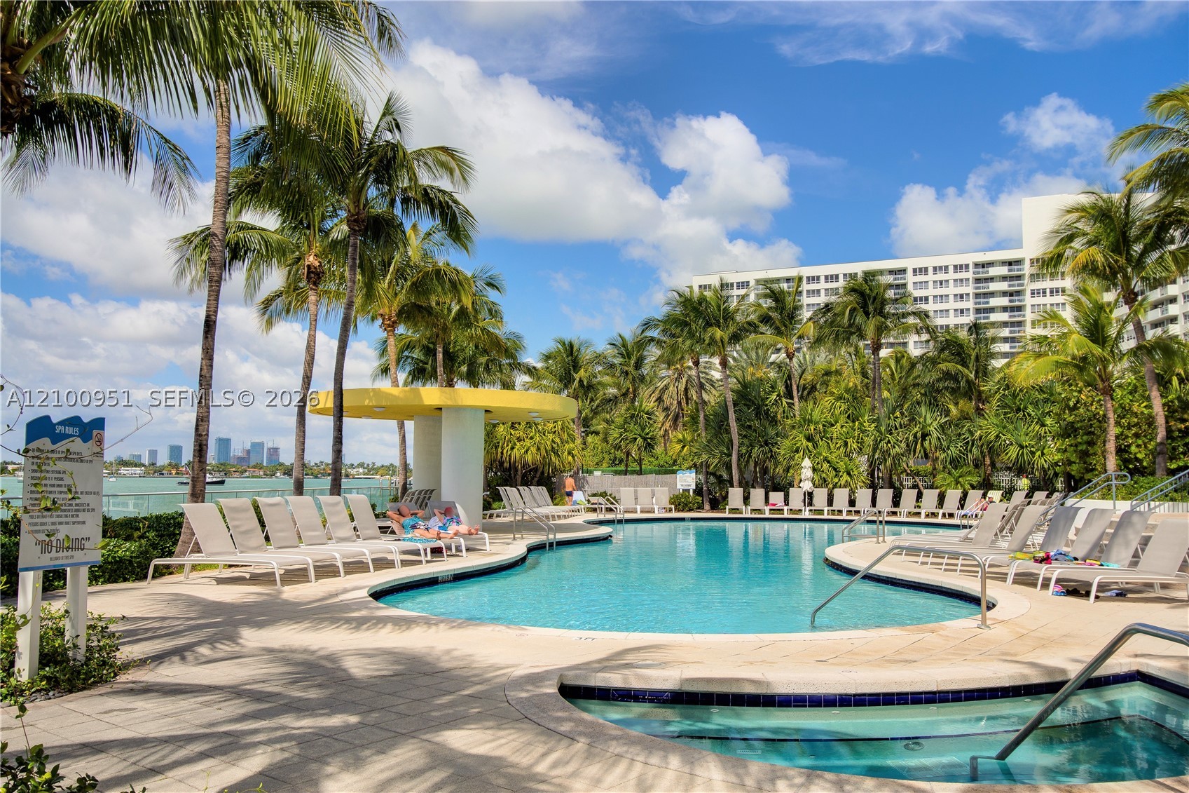 image The Waverly at South Beach36