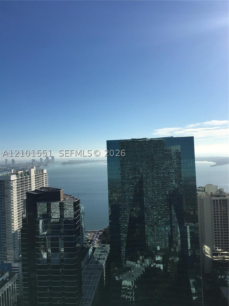 image Dua Miami4