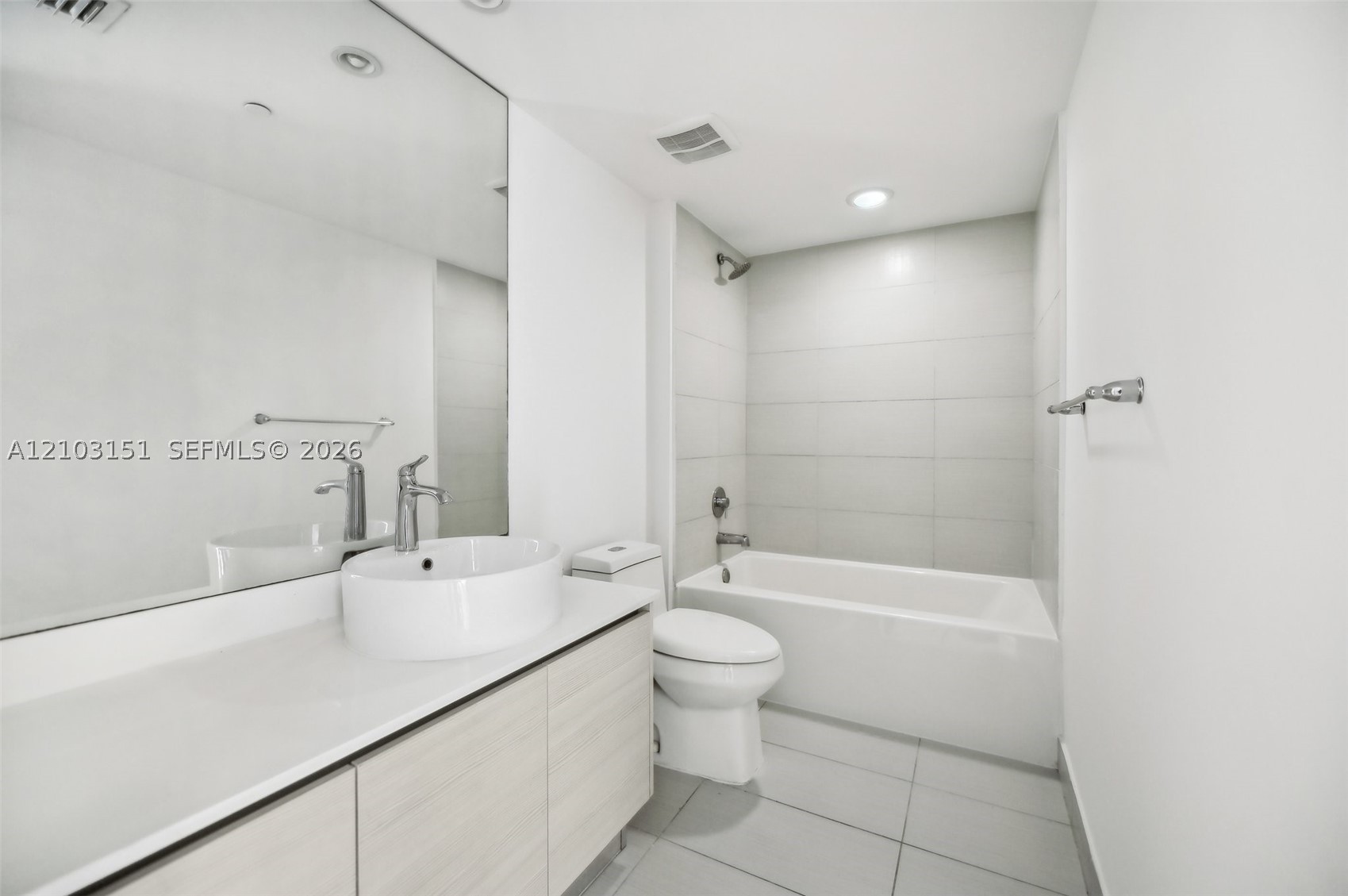 image Baltus House11