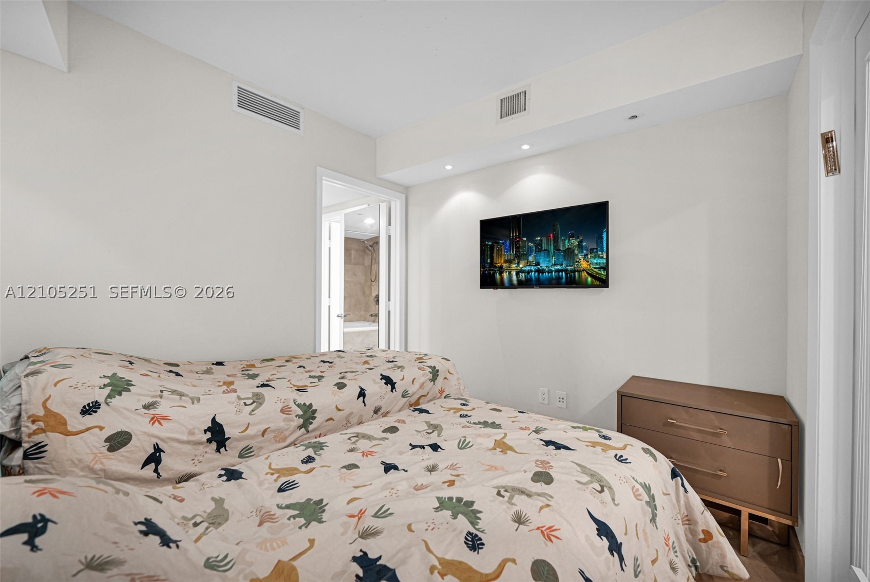 image Beach Club 135
