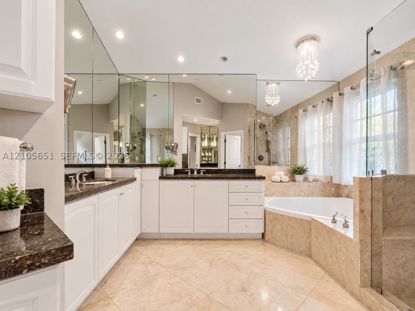 20000 NE 36th Pl Aventura, FL 33180