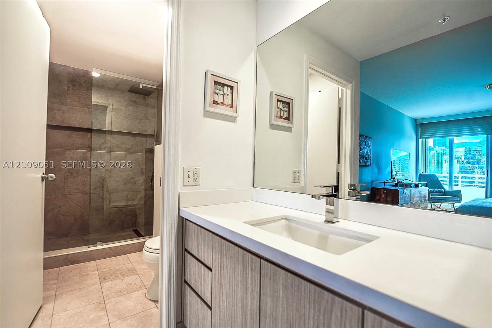 888 Brickell Key Dr #903 Miami, FL 33131