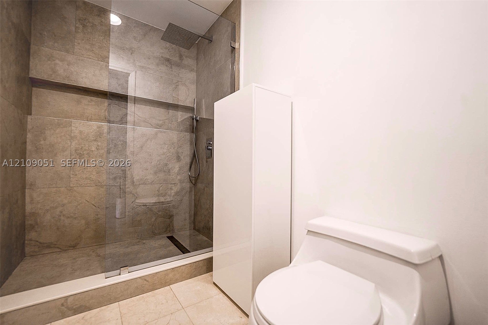 888 Brickell Key Dr #903 Miami, FL 33131