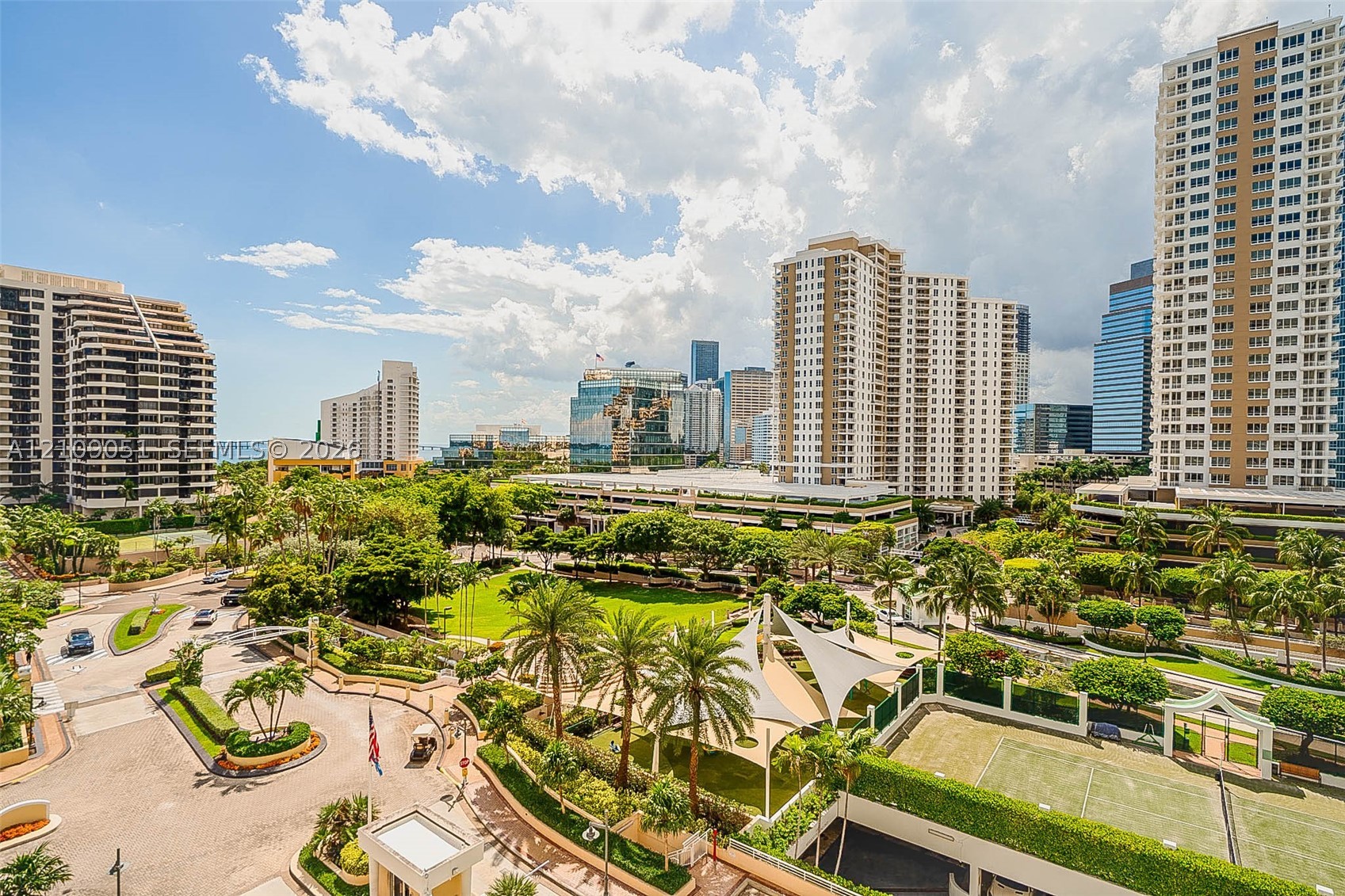 888 Brickell Key Dr #903 Miami, FL 33131