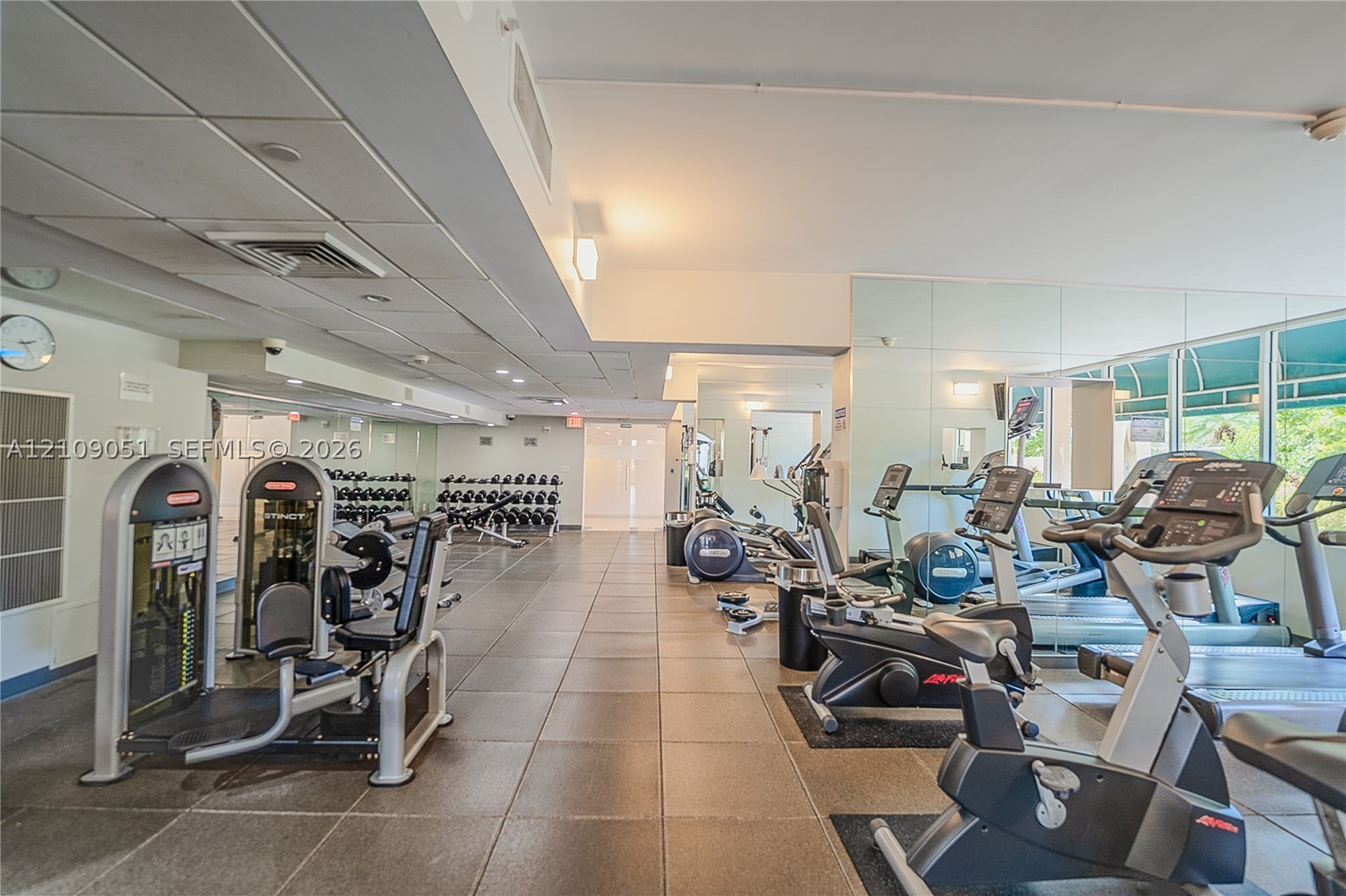 888 Brickell Key Dr #903 Miami, FL 33131