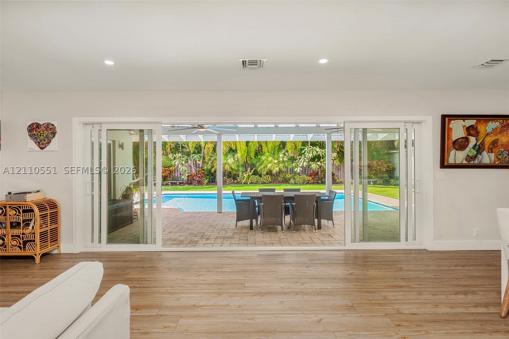 9330 SW 71st Ave Pinecrest, FL 33156