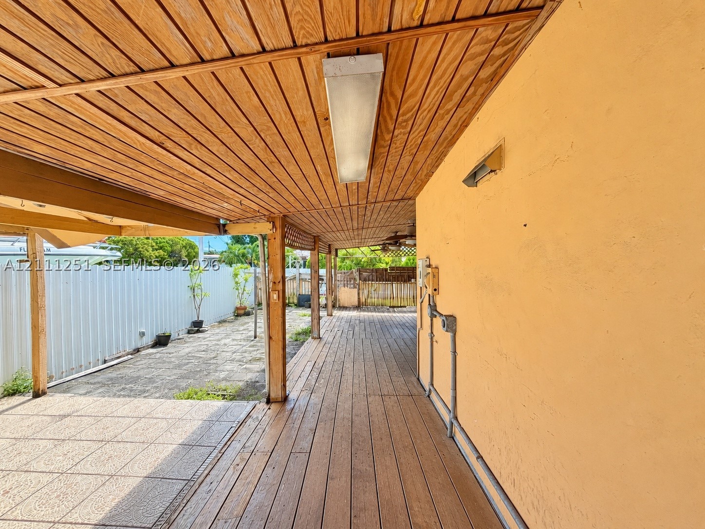 201 NW 61st Ave Miami, FL 33126