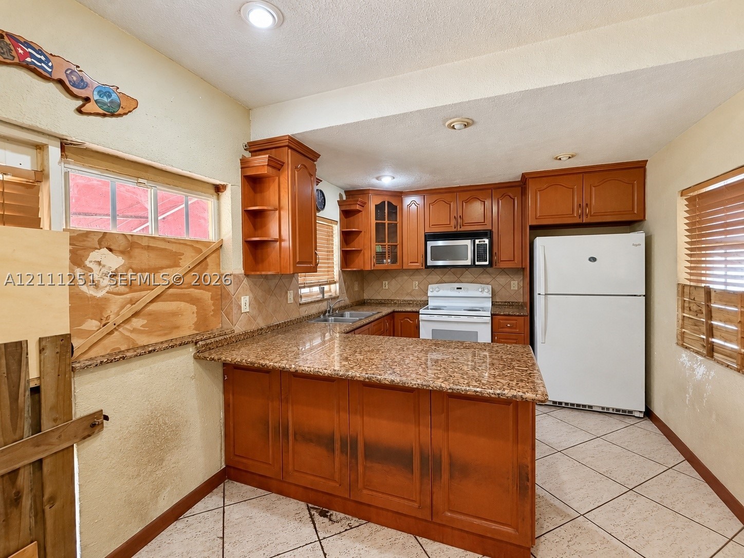 201 NW 61st Ave Miami, FL 33126