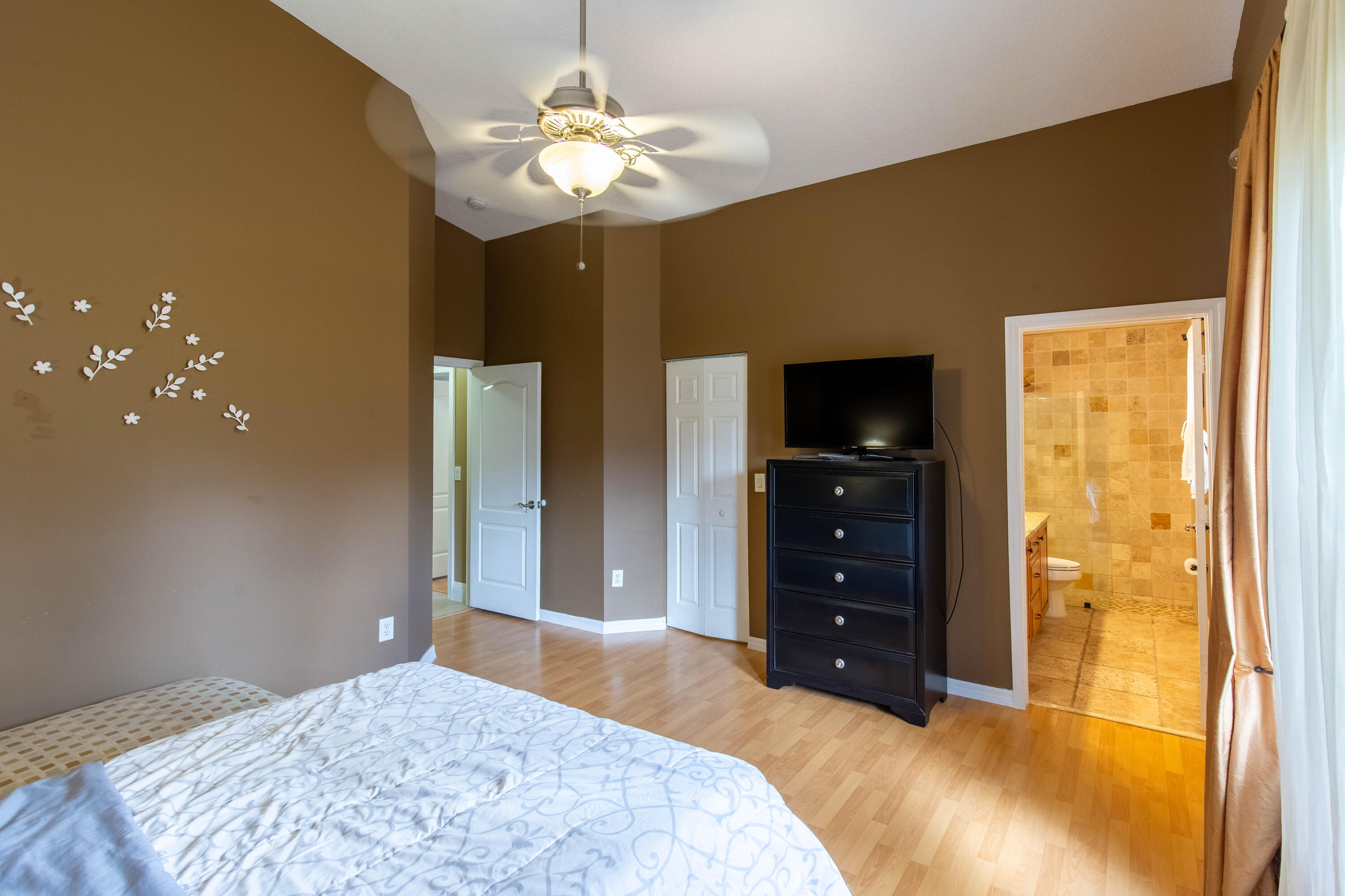 10746 Oak Bnd Wellington, FL 33414