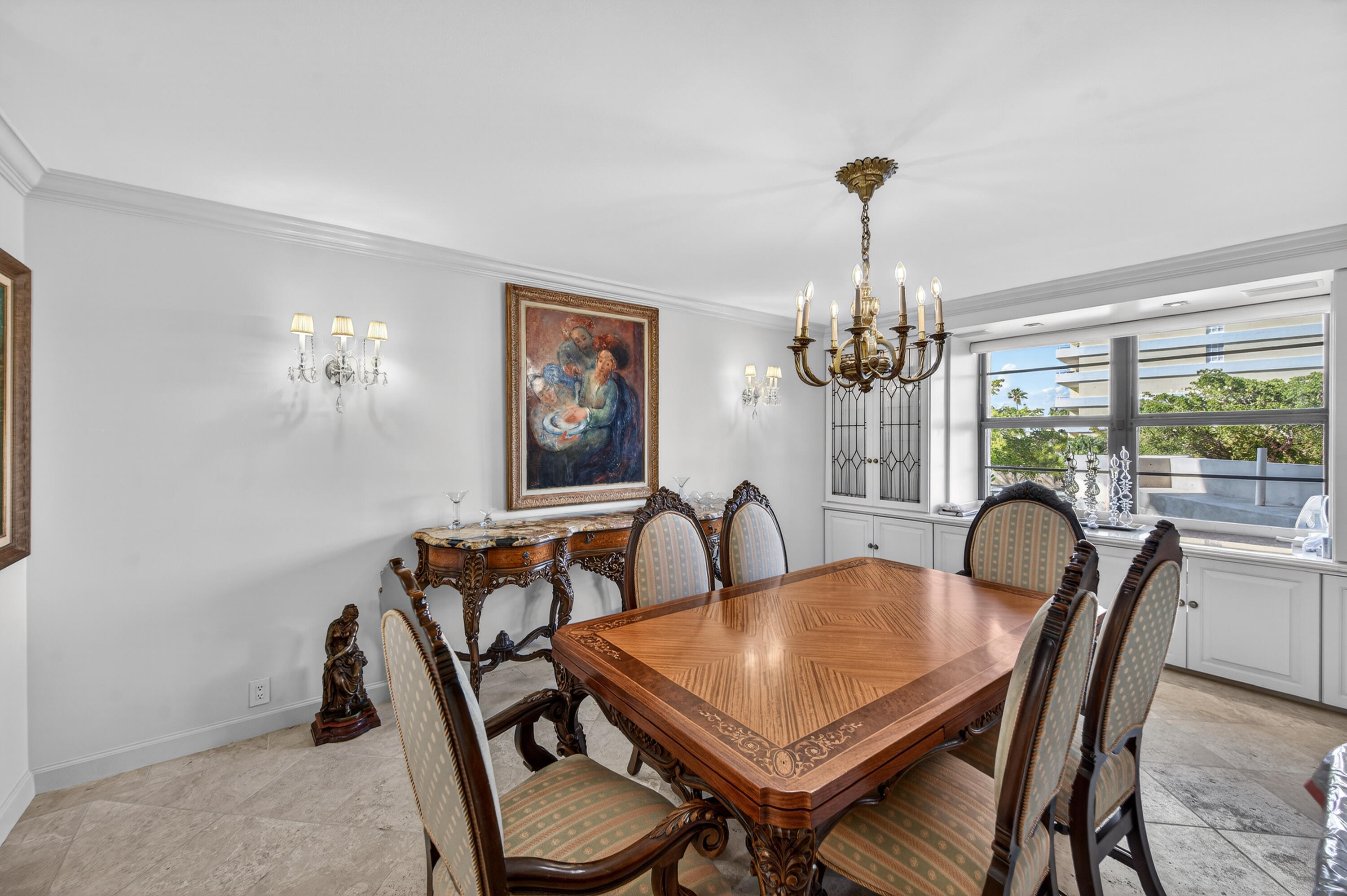 5500 Collins #302 Miami Beach, FL 33140