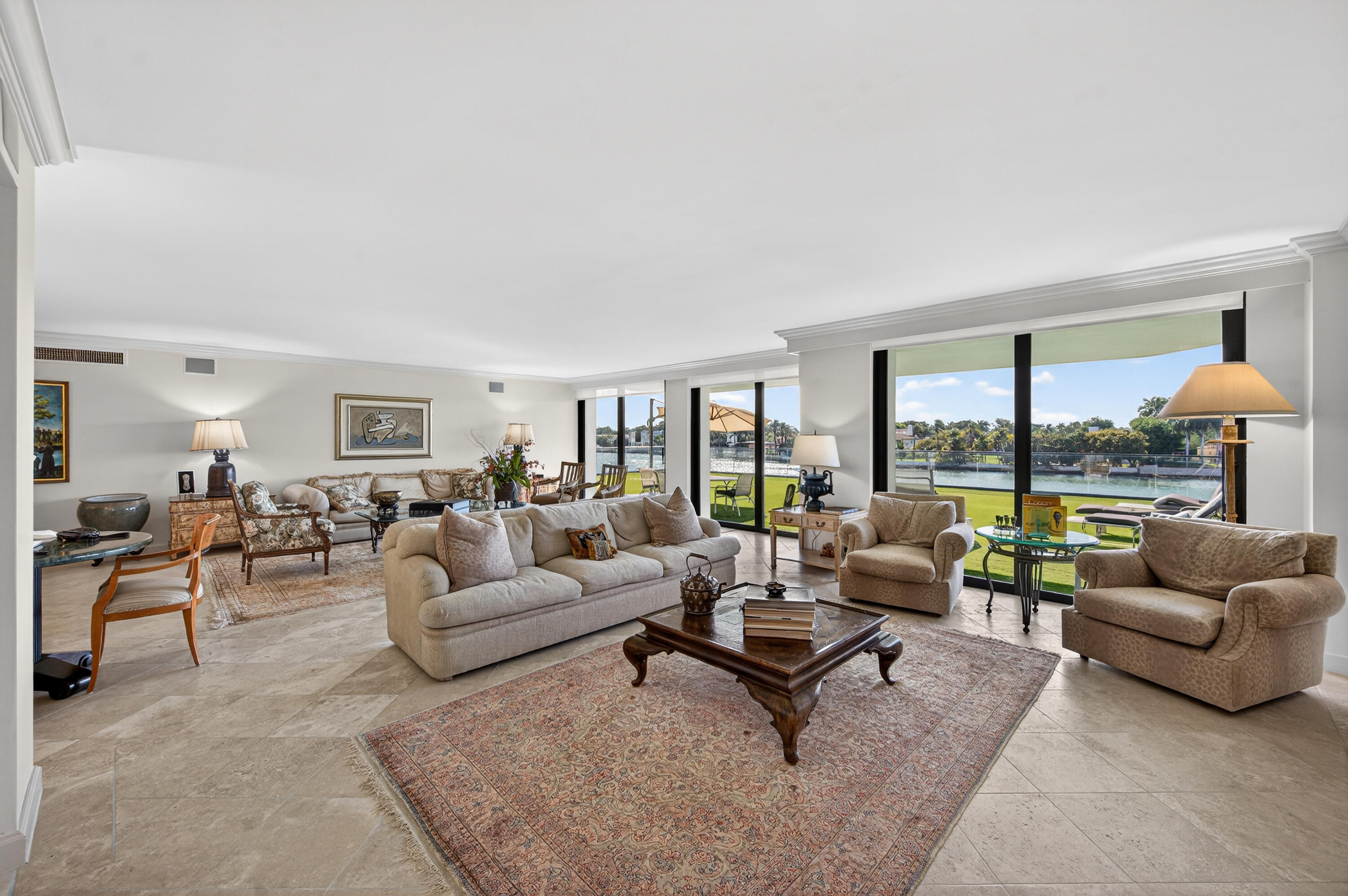 5500 Collins #302 Miami Beach, FL 33140