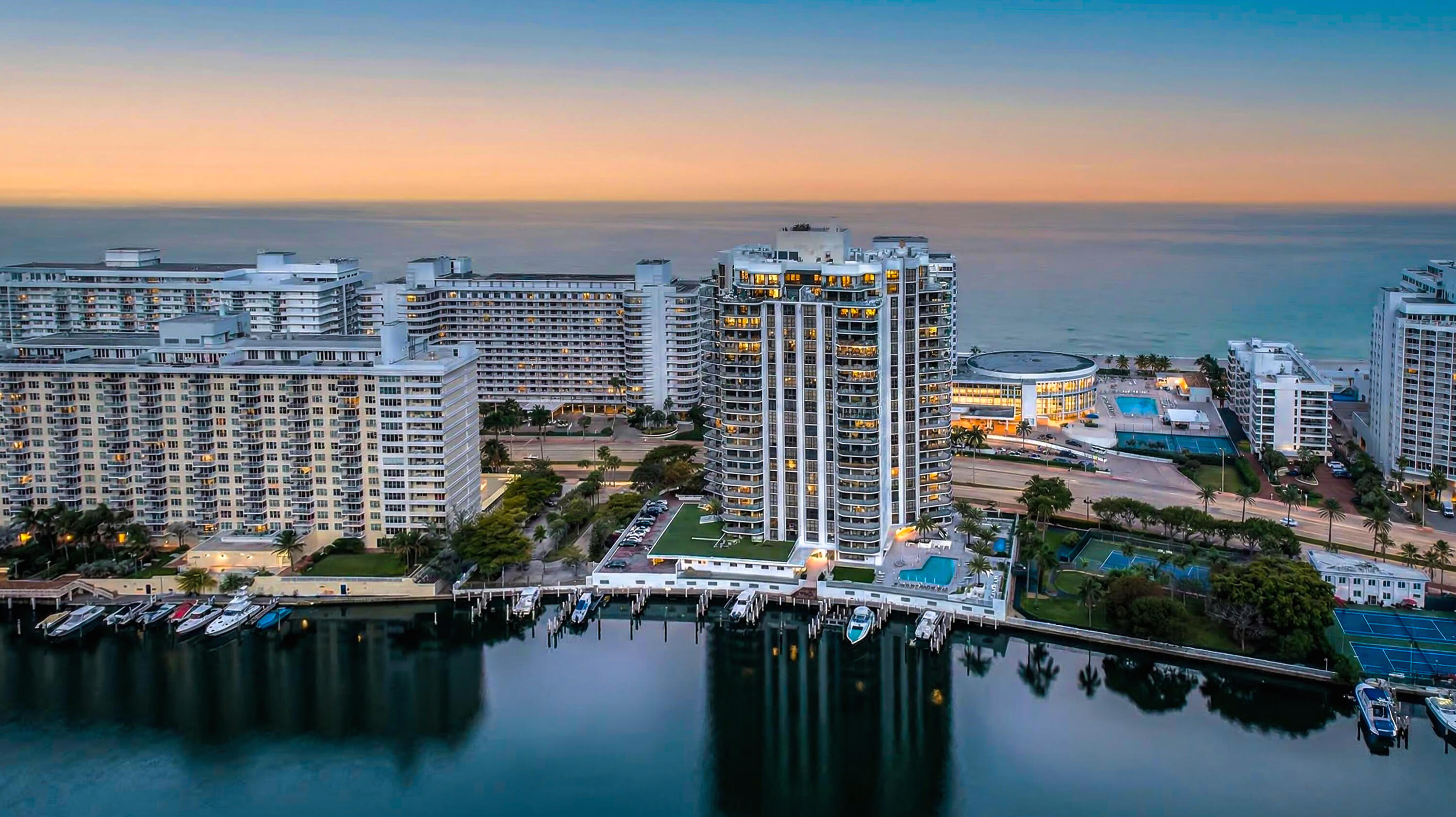 5500 Collins #302 Miami Beach, FL 33140