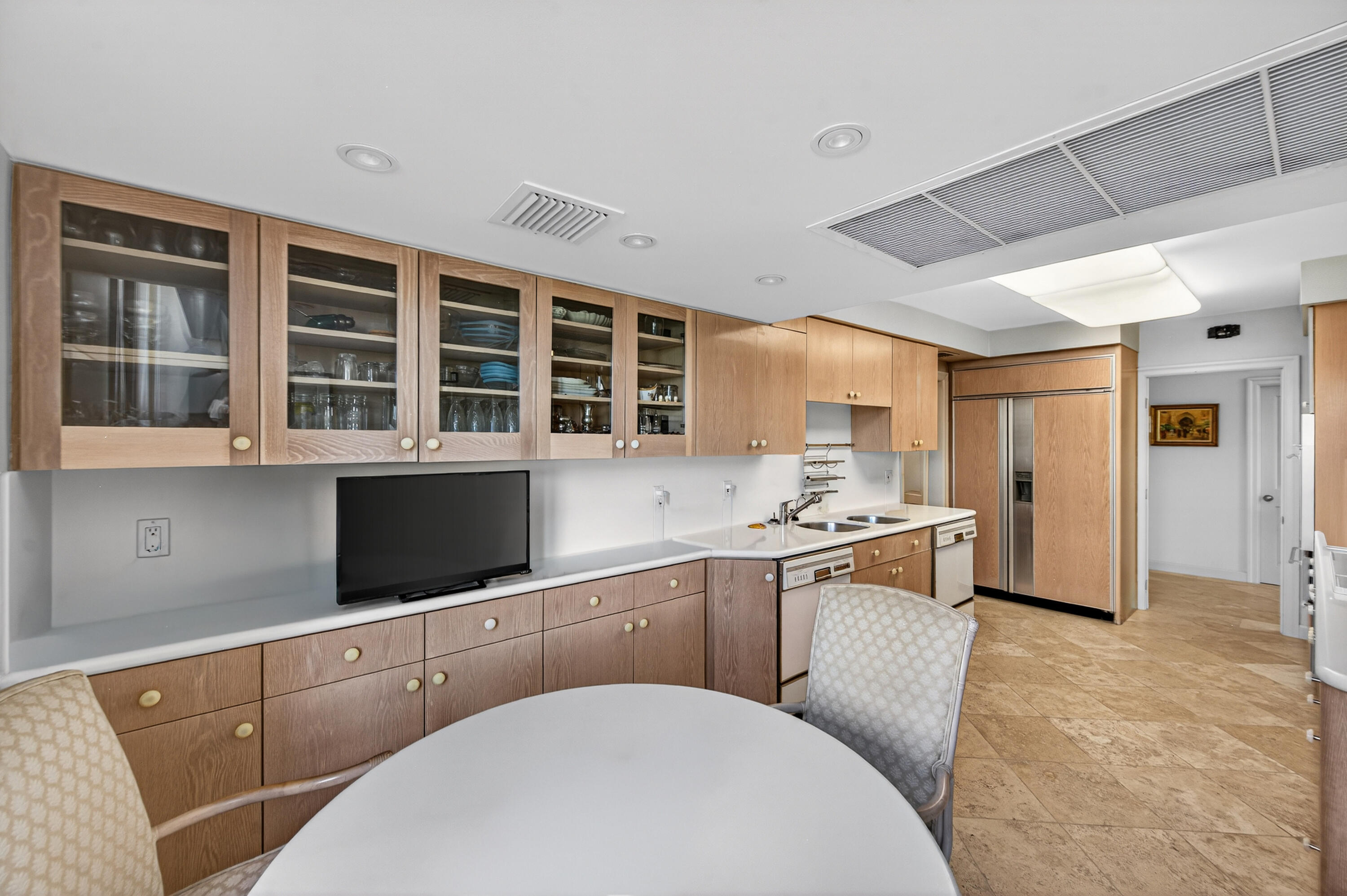 5500 Collins #302 Miami Beach, FL 33140