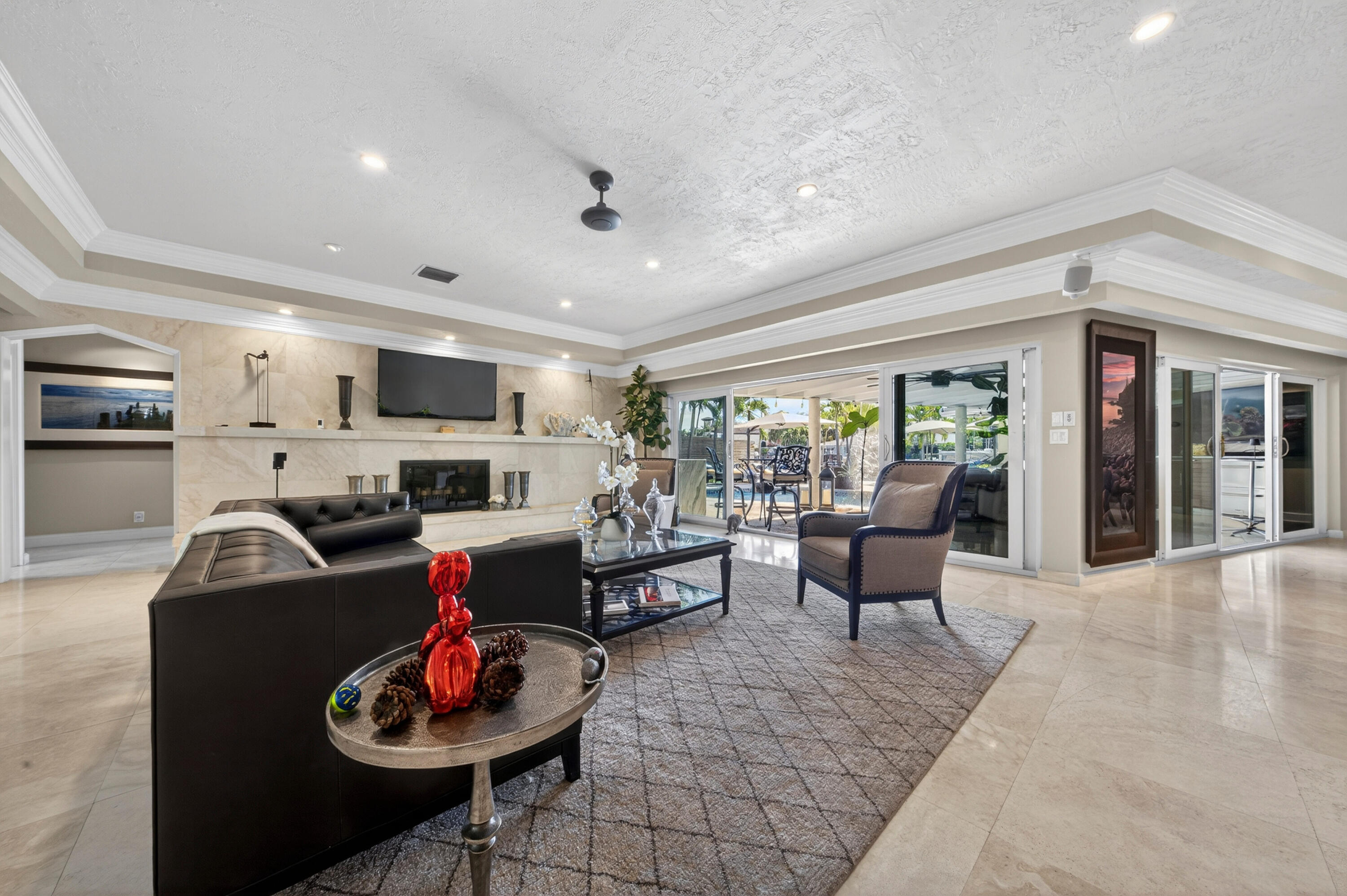 2460 Bayview Fort Lauderdale, FL 33305