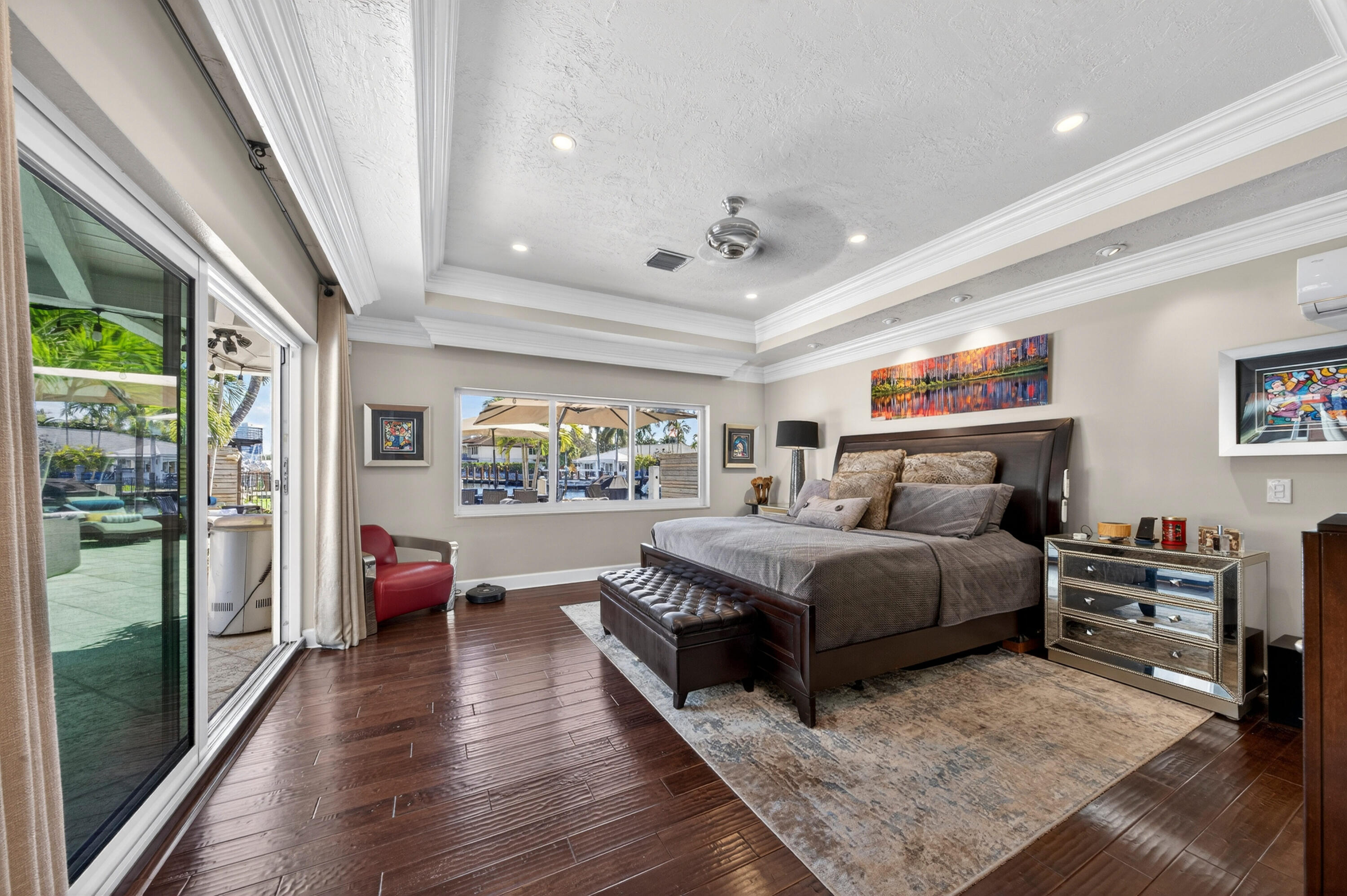 2460 Bayview Fort Lauderdale, FL 33305