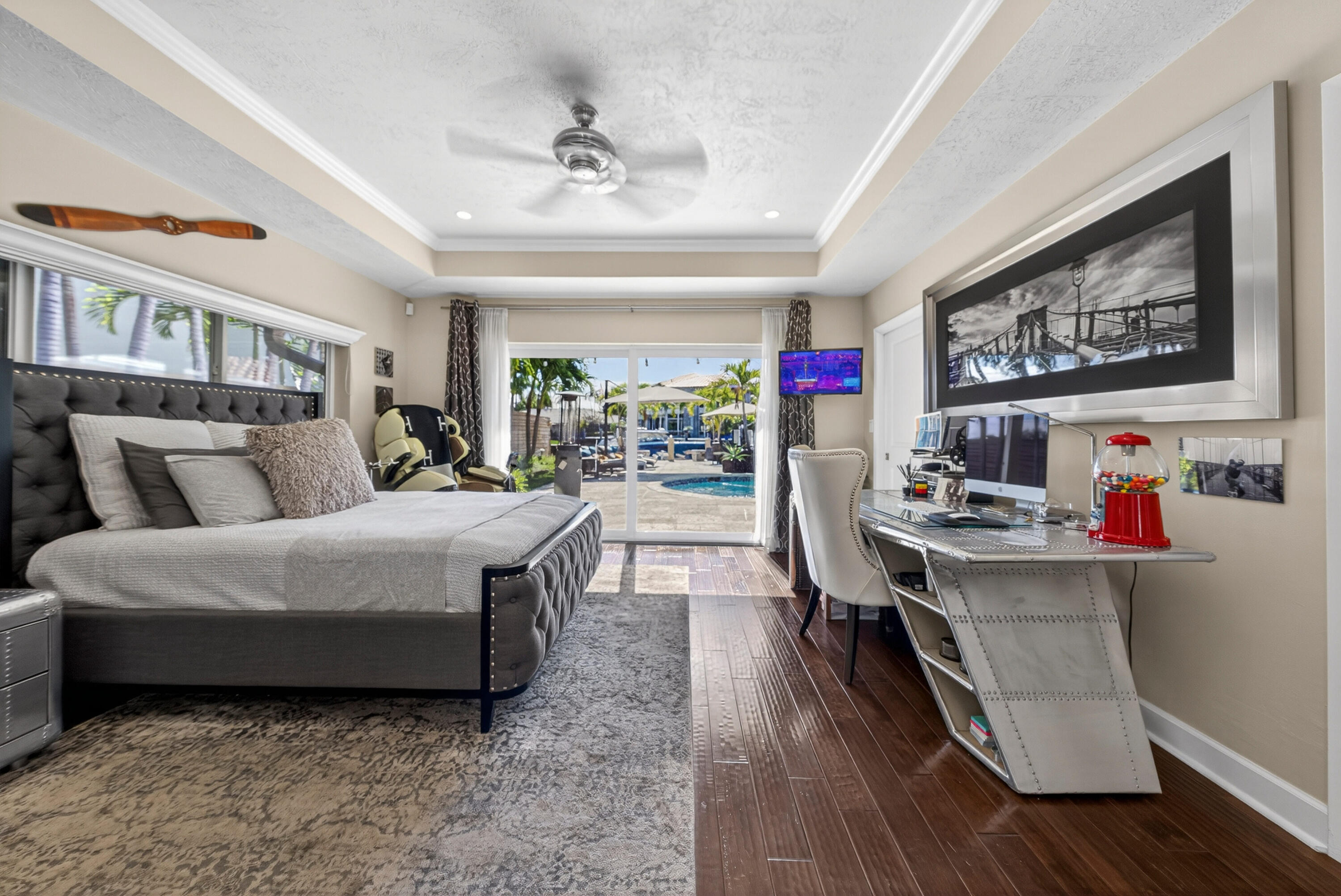 2460 Bayview Fort Lauderdale, FL 33305