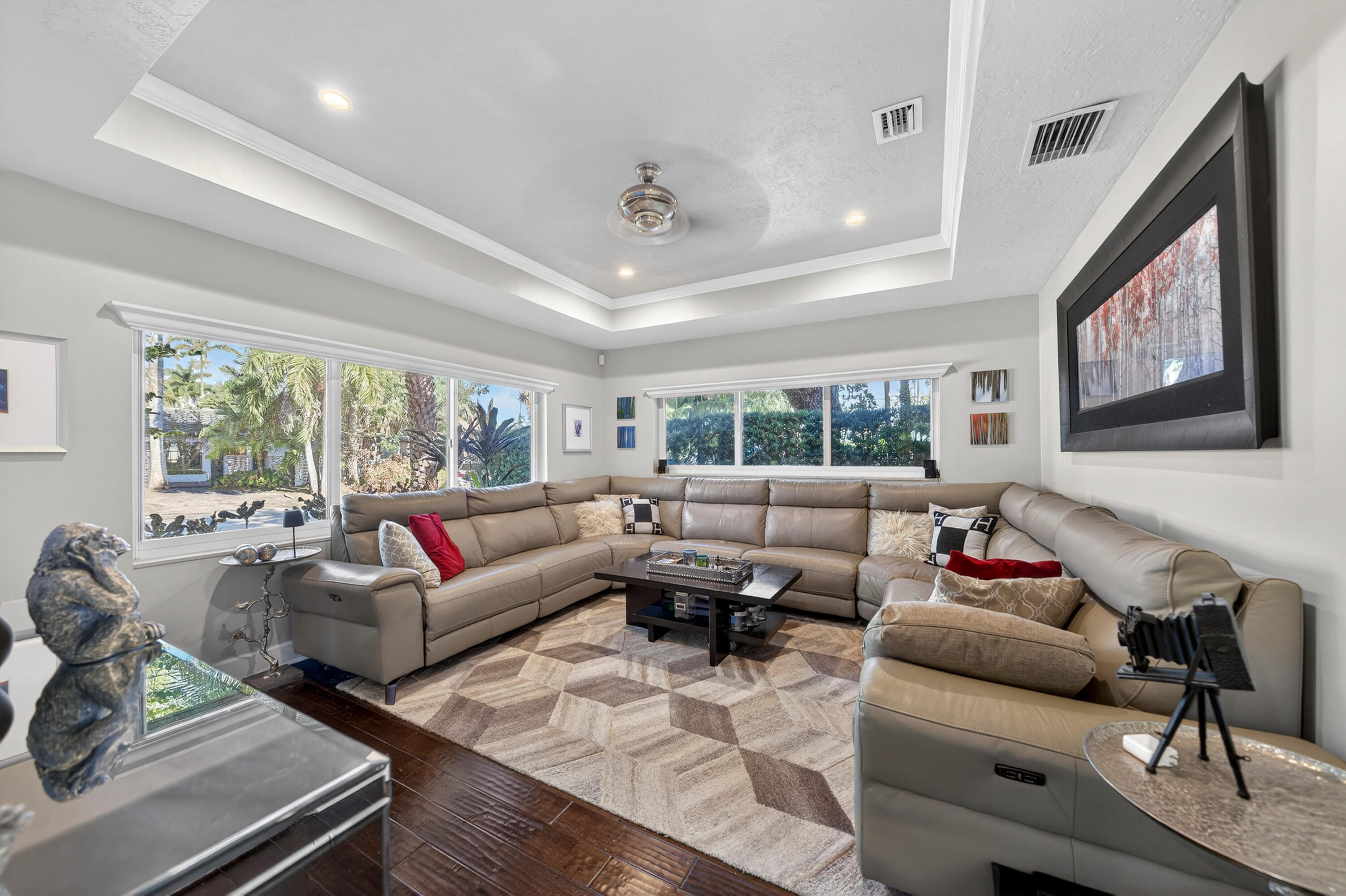 2460 Bayview Fort Lauderdale, FL 33305