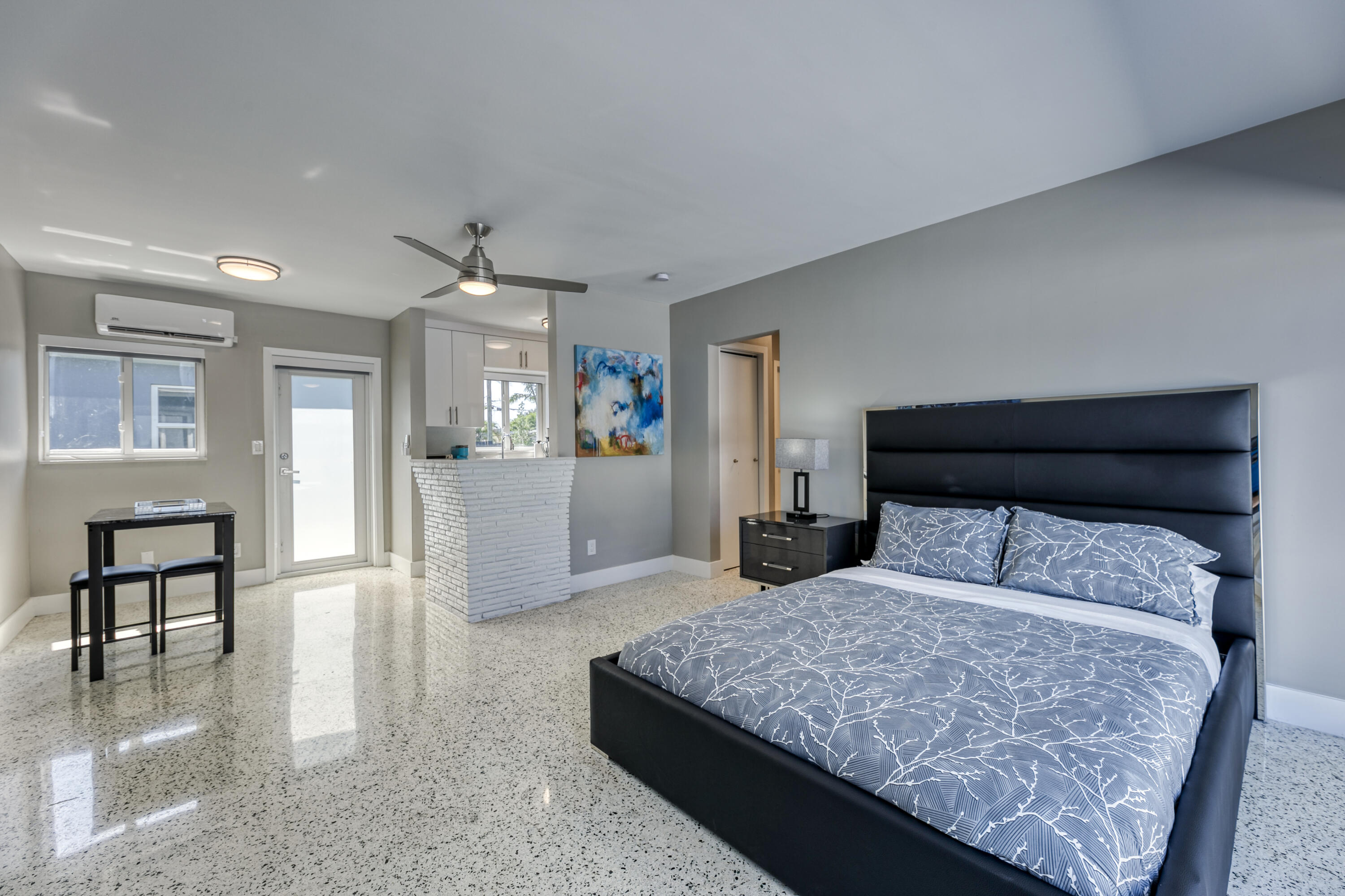 2025 NE 26th #1-3 Wilton Manors, FL 33305