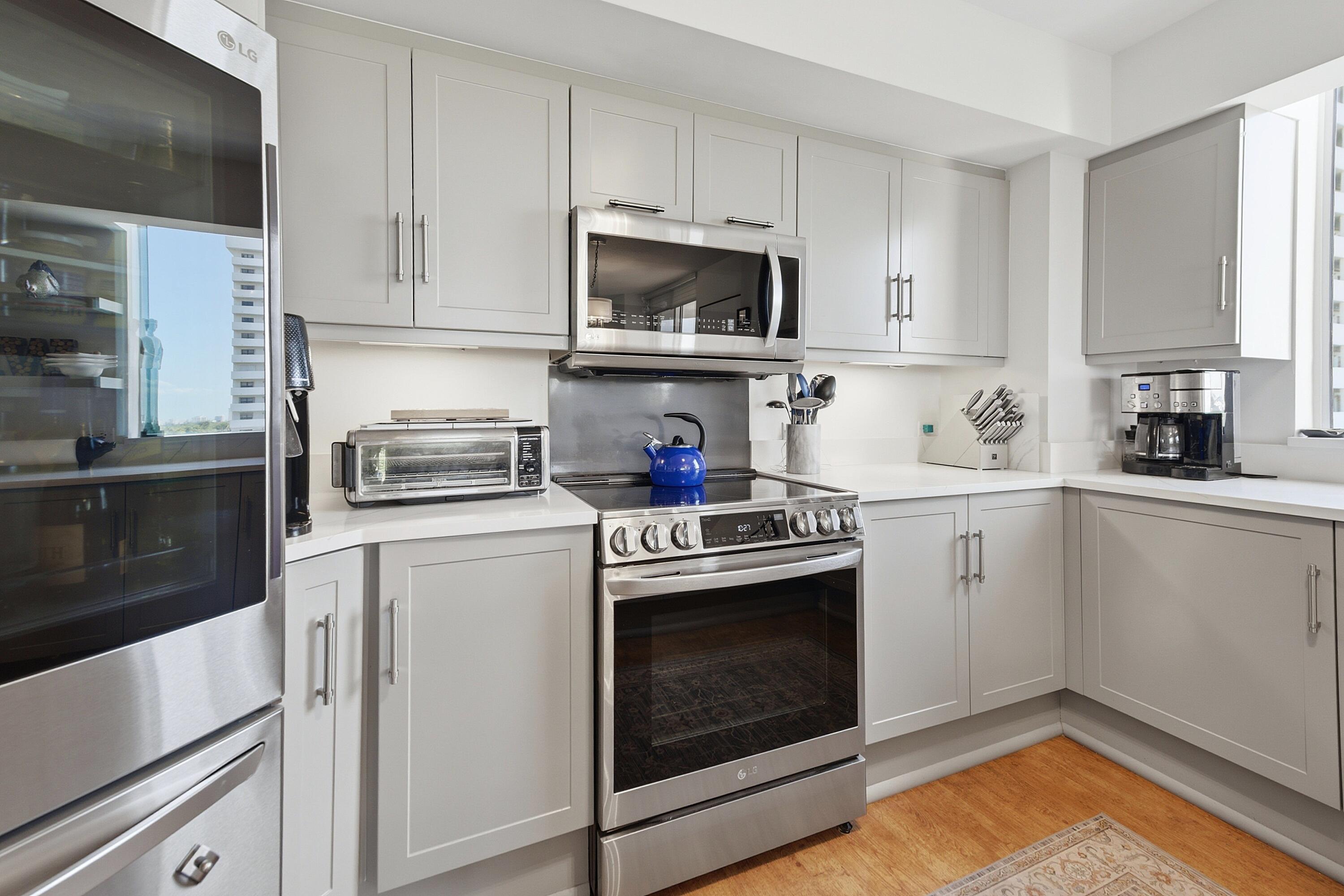 2001 N Ocean #702s Fort Lauderdale, FL 33305