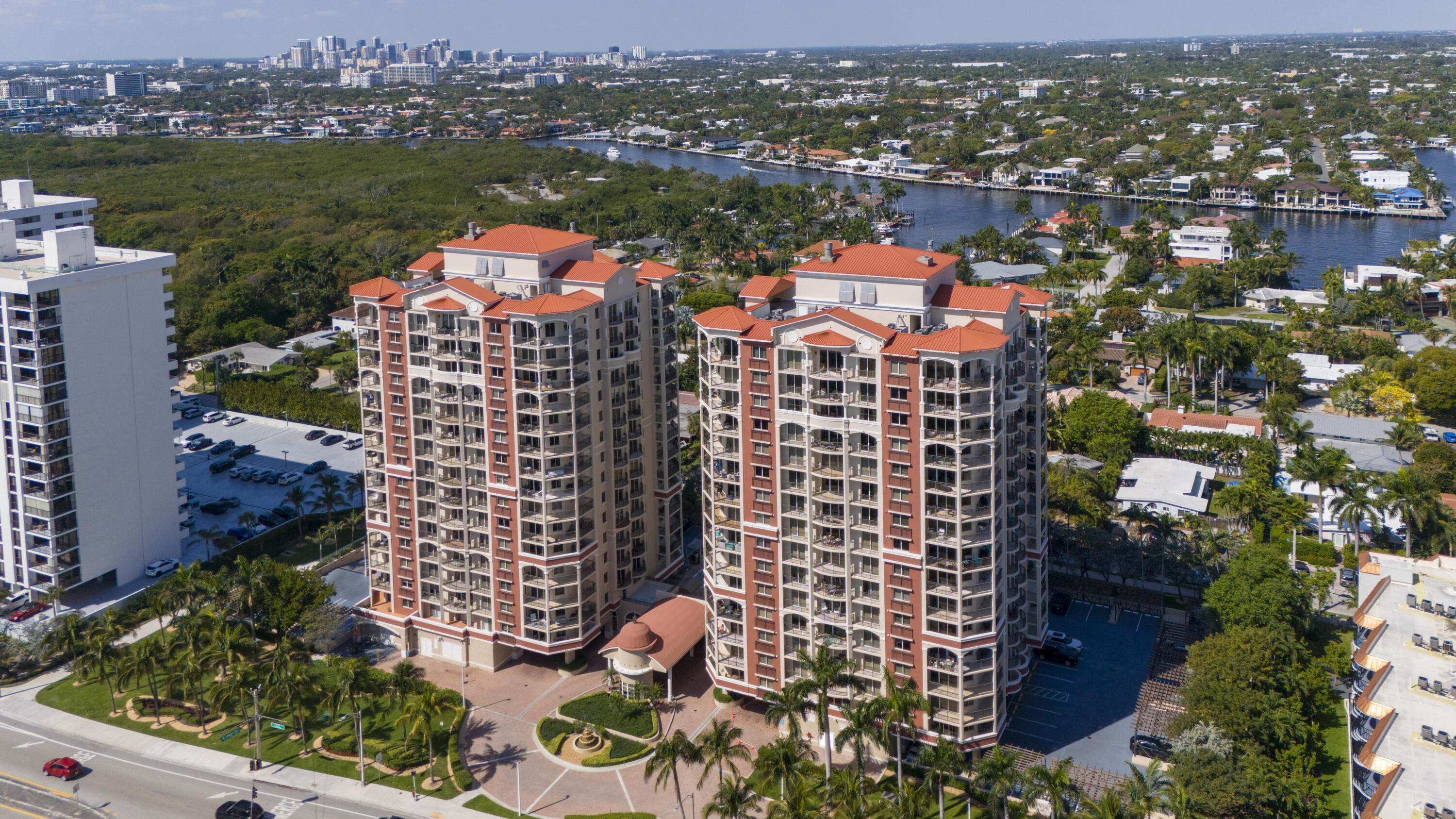 2001 N Ocean #702s Fort Lauderdale, FL 33305