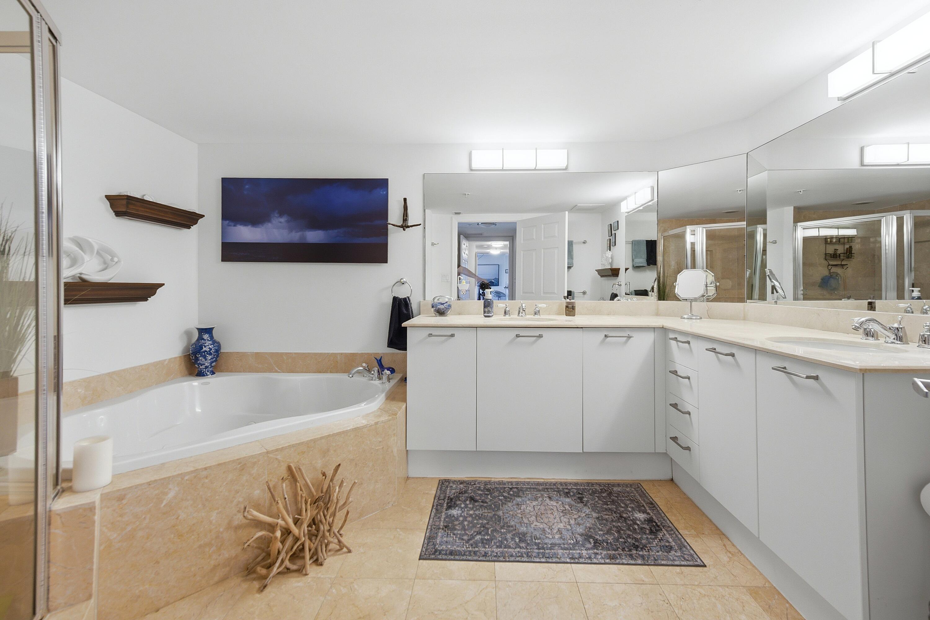 2001 N Ocean #702s Fort Lauderdale, FL 33305