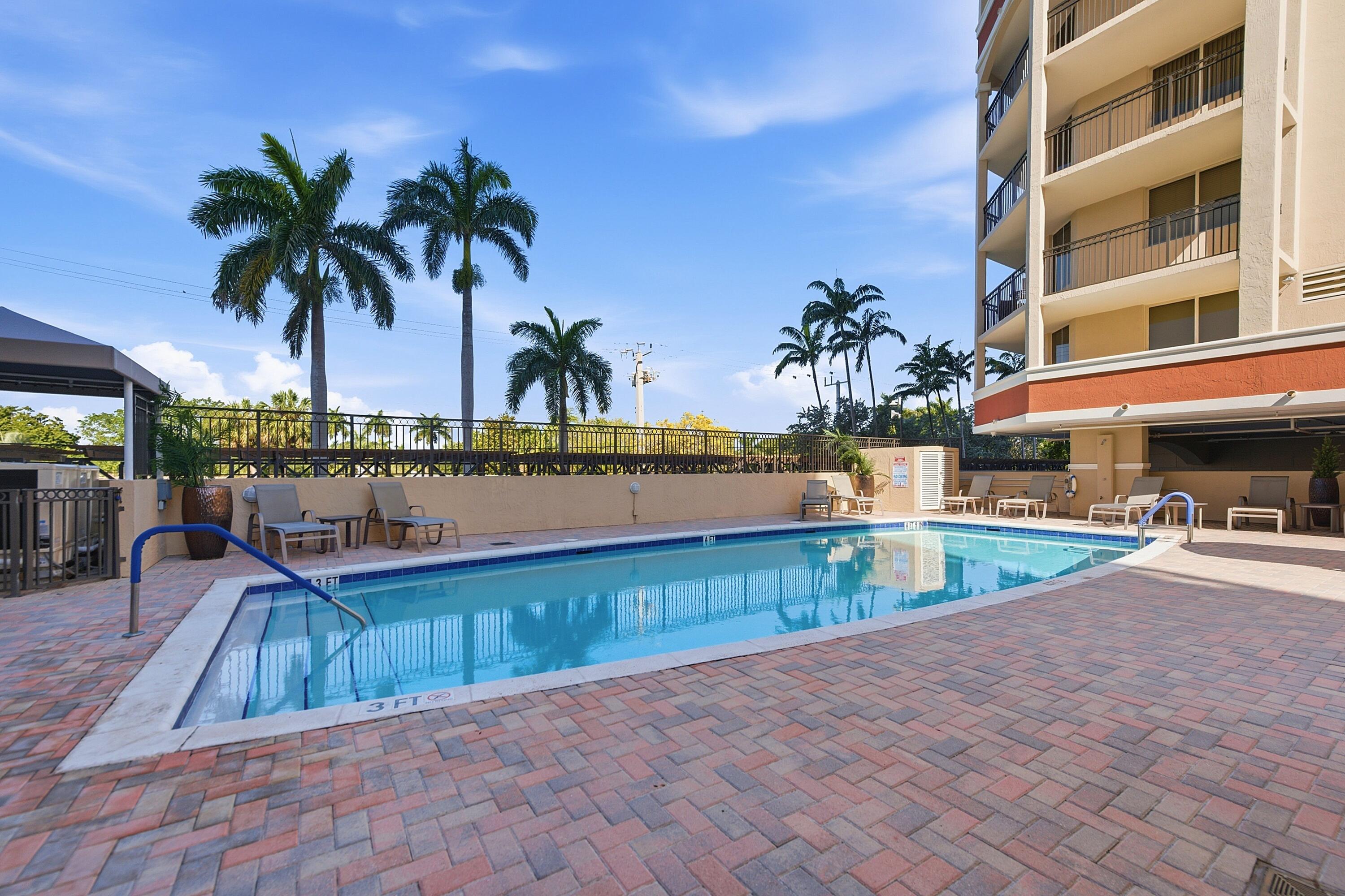 2001 N Ocean #702s Fort Lauderdale, FL 33305