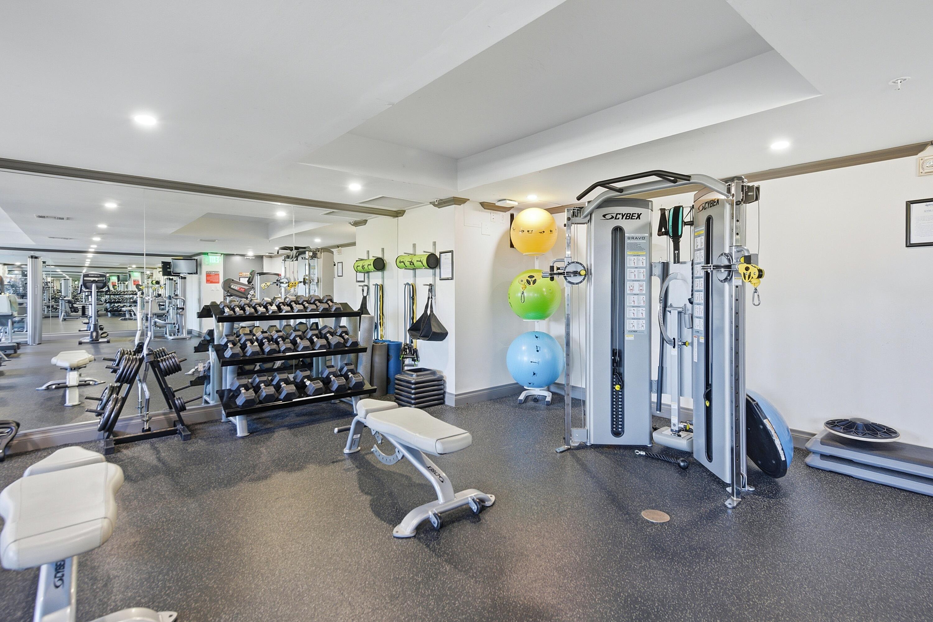 2001 N Ocean #702s Fort Lauderdale, FL 33305