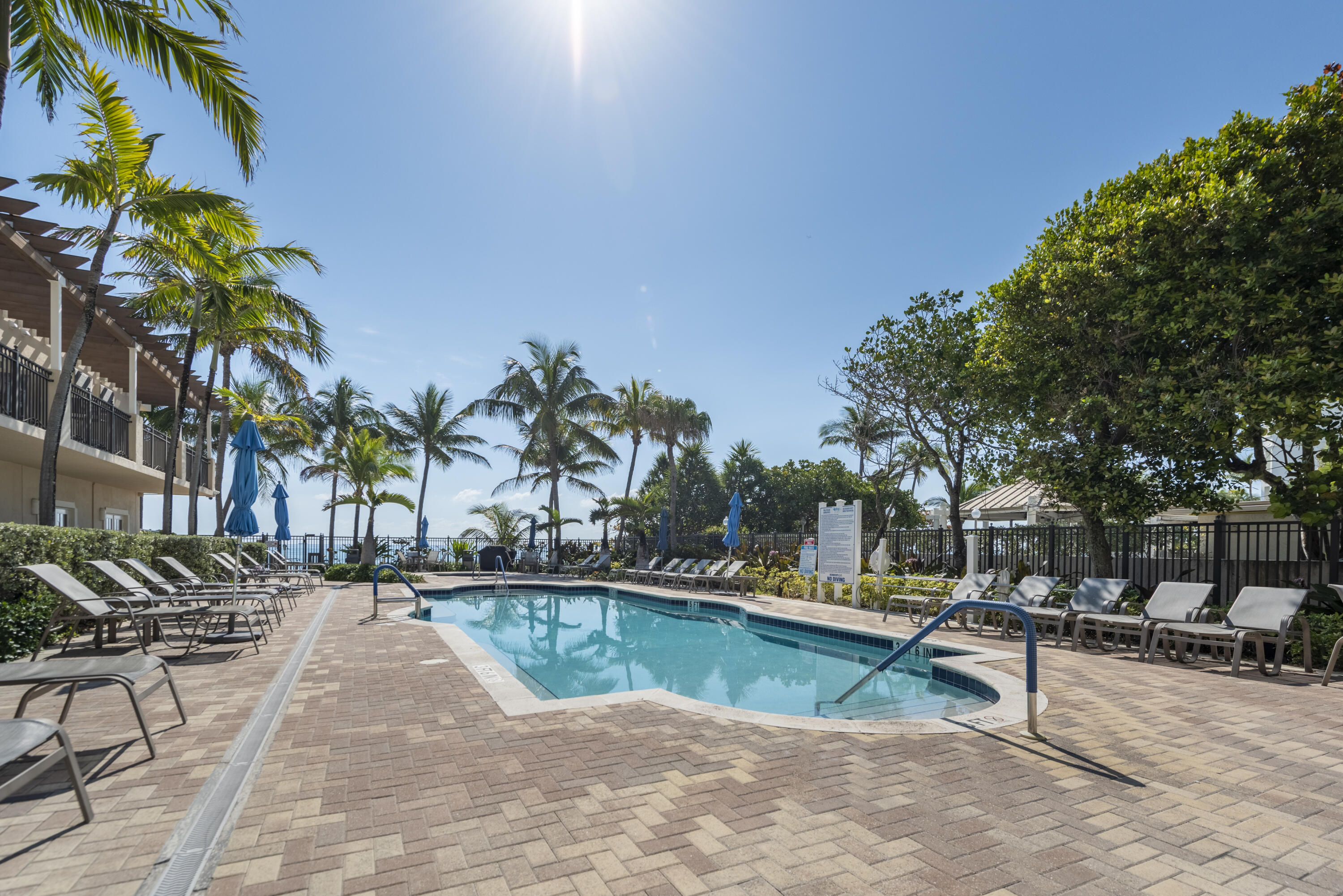 2001 N Ocean #702s Fort Lauderdale, FL 33305