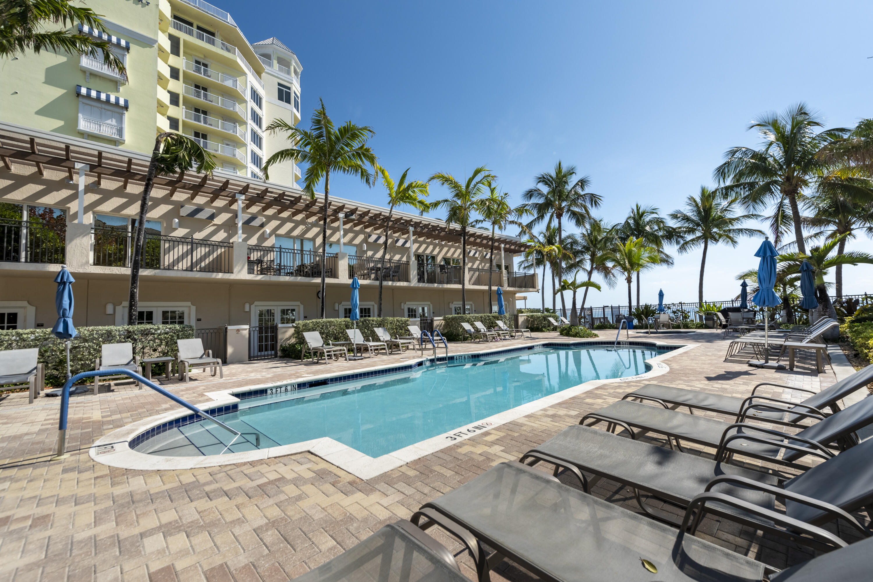 2001 N Ocean #702s Fort Lauderdale, FL 33305
