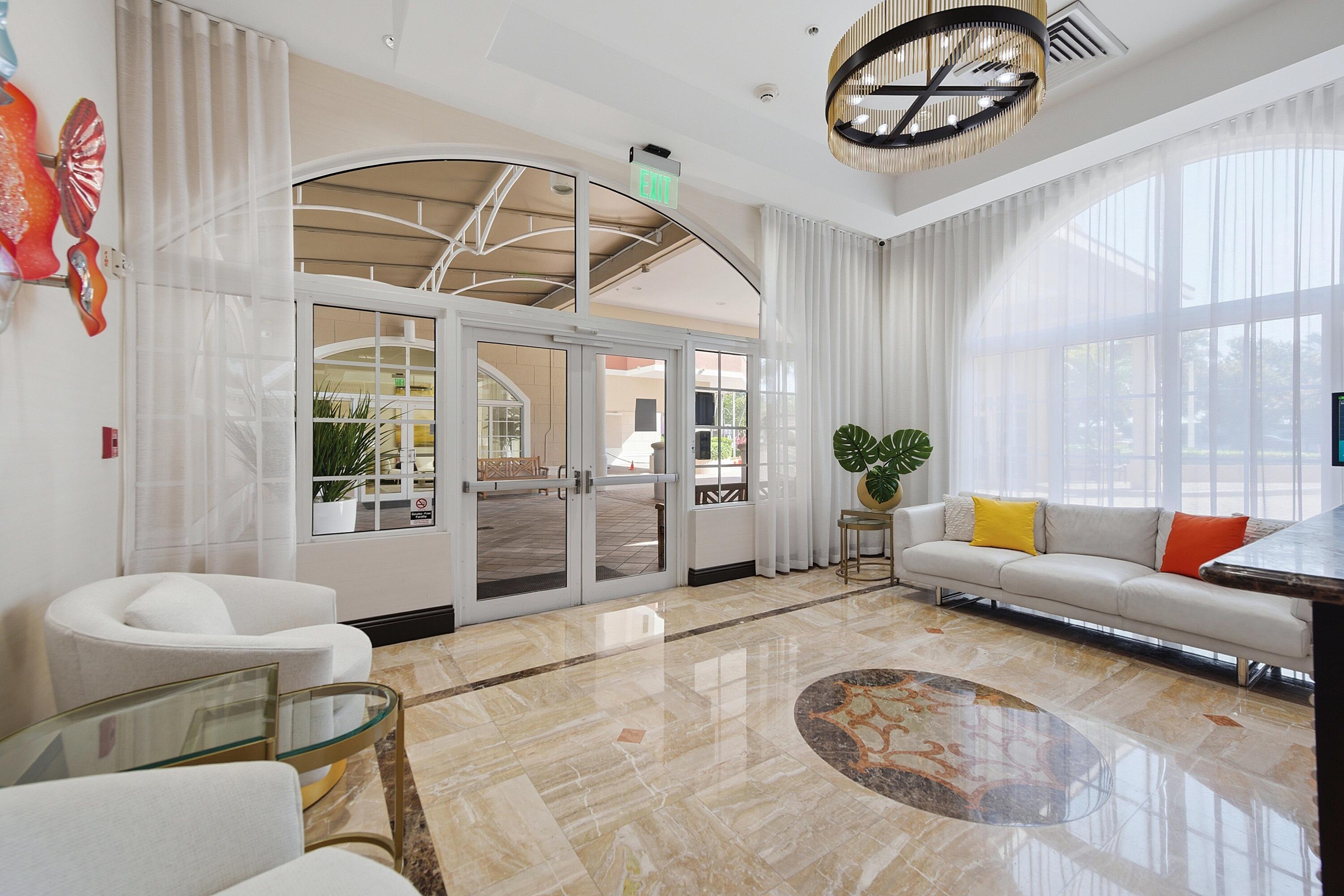 2001 N Ocean #702s Fort Lauderdale, FL 33305