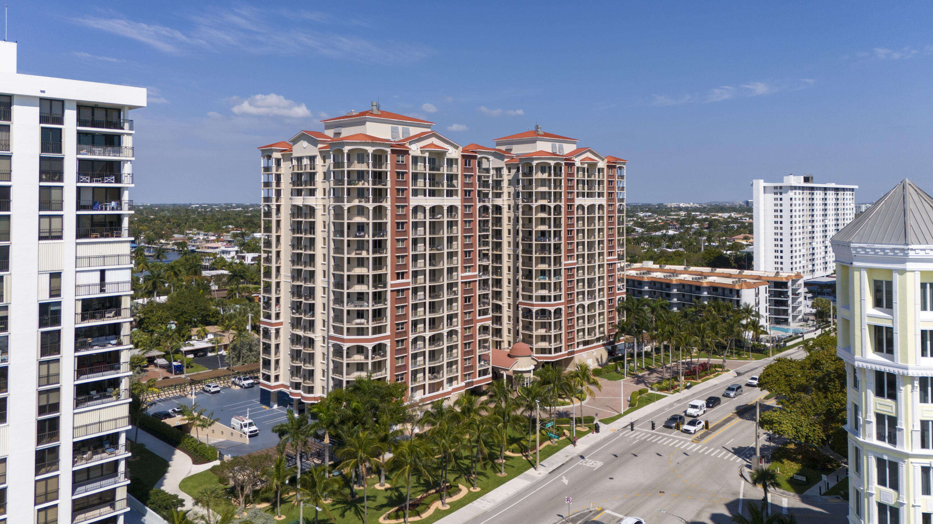 2001 N Ocean #702s Fort Lauderdale, FL 33305