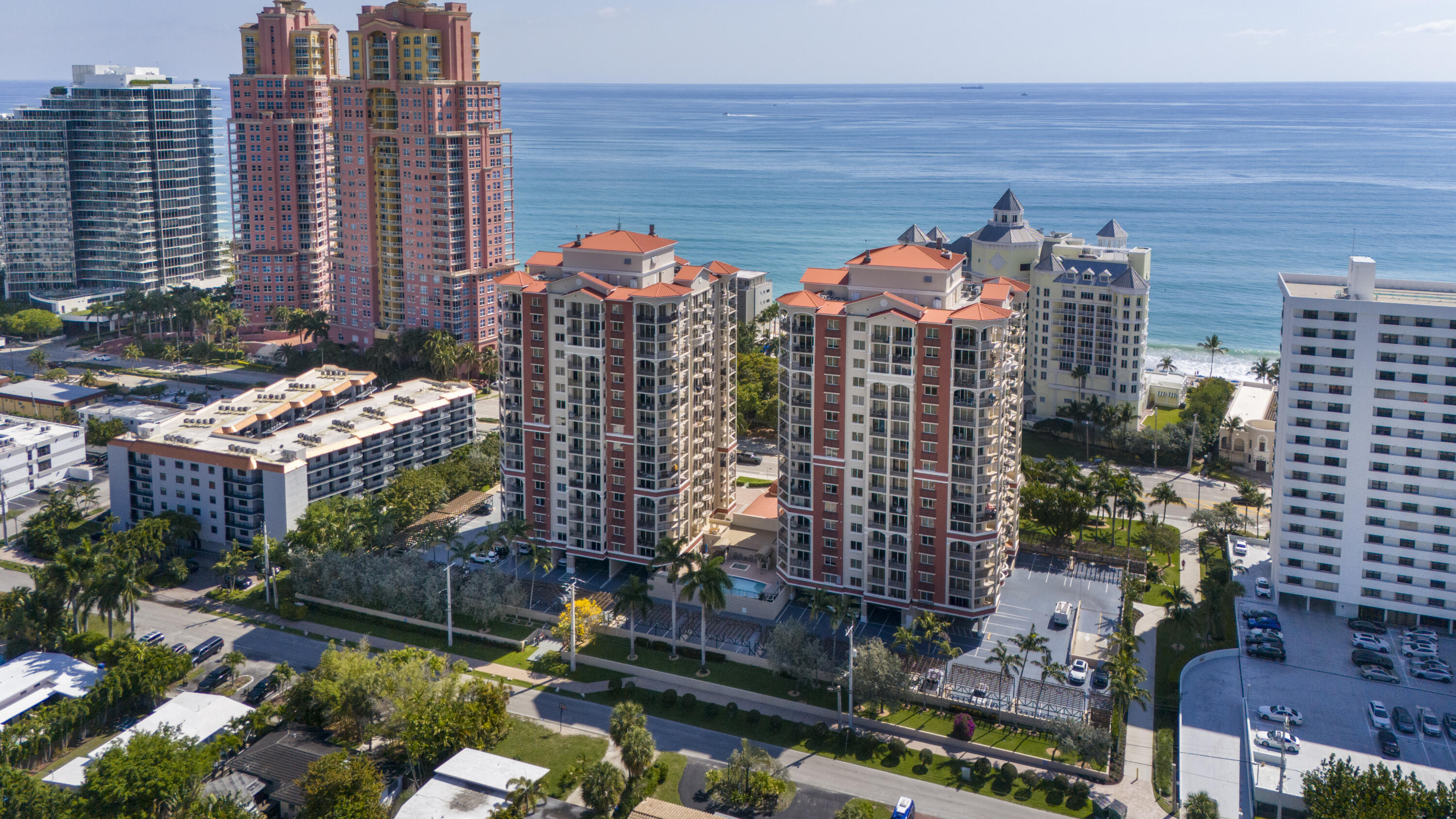 2001 N Ocean #702s Fort Lauderdale, FL 33305