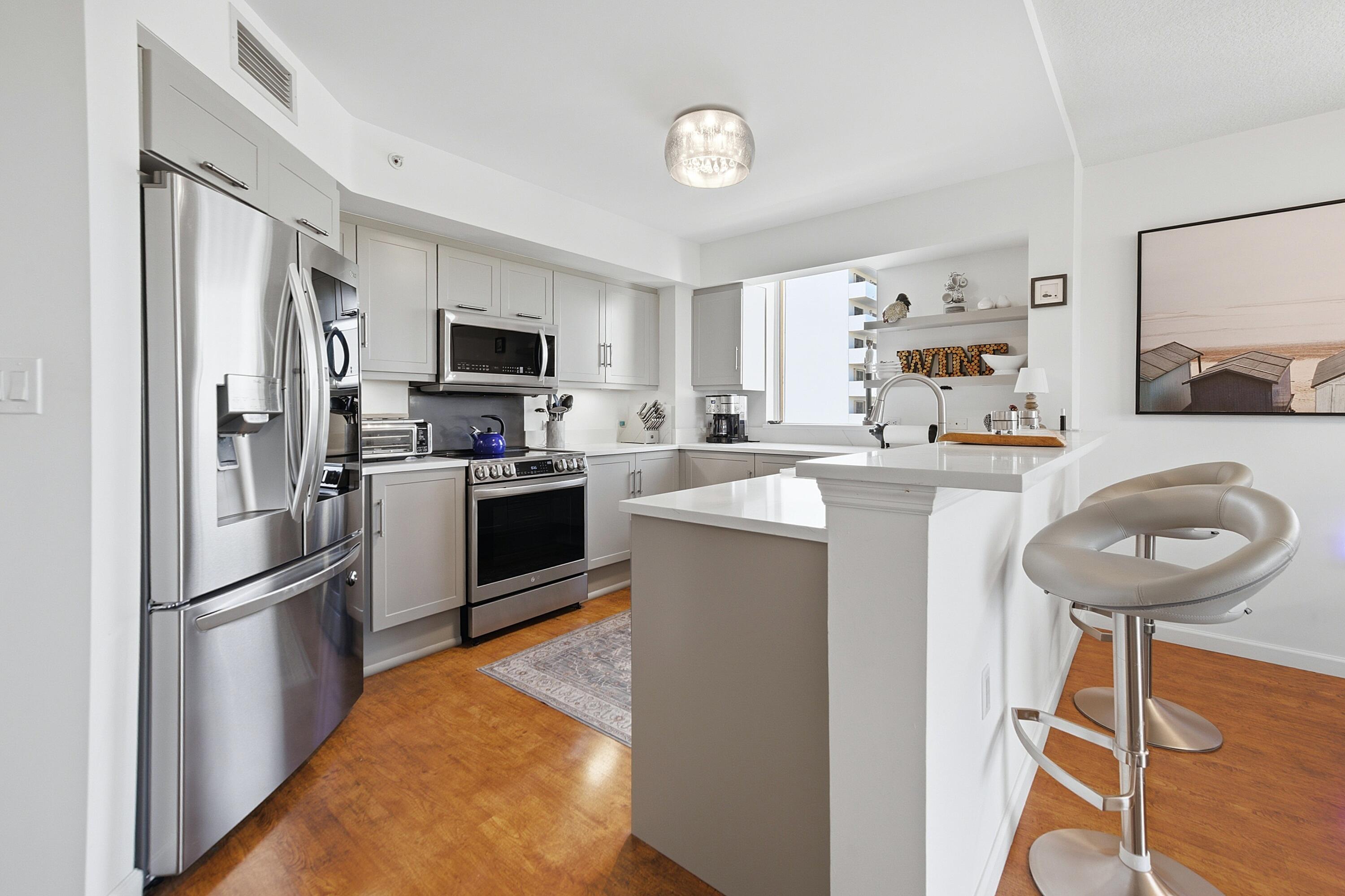 2001 N Ocean #702s Fort Lauderdale, FL 33305