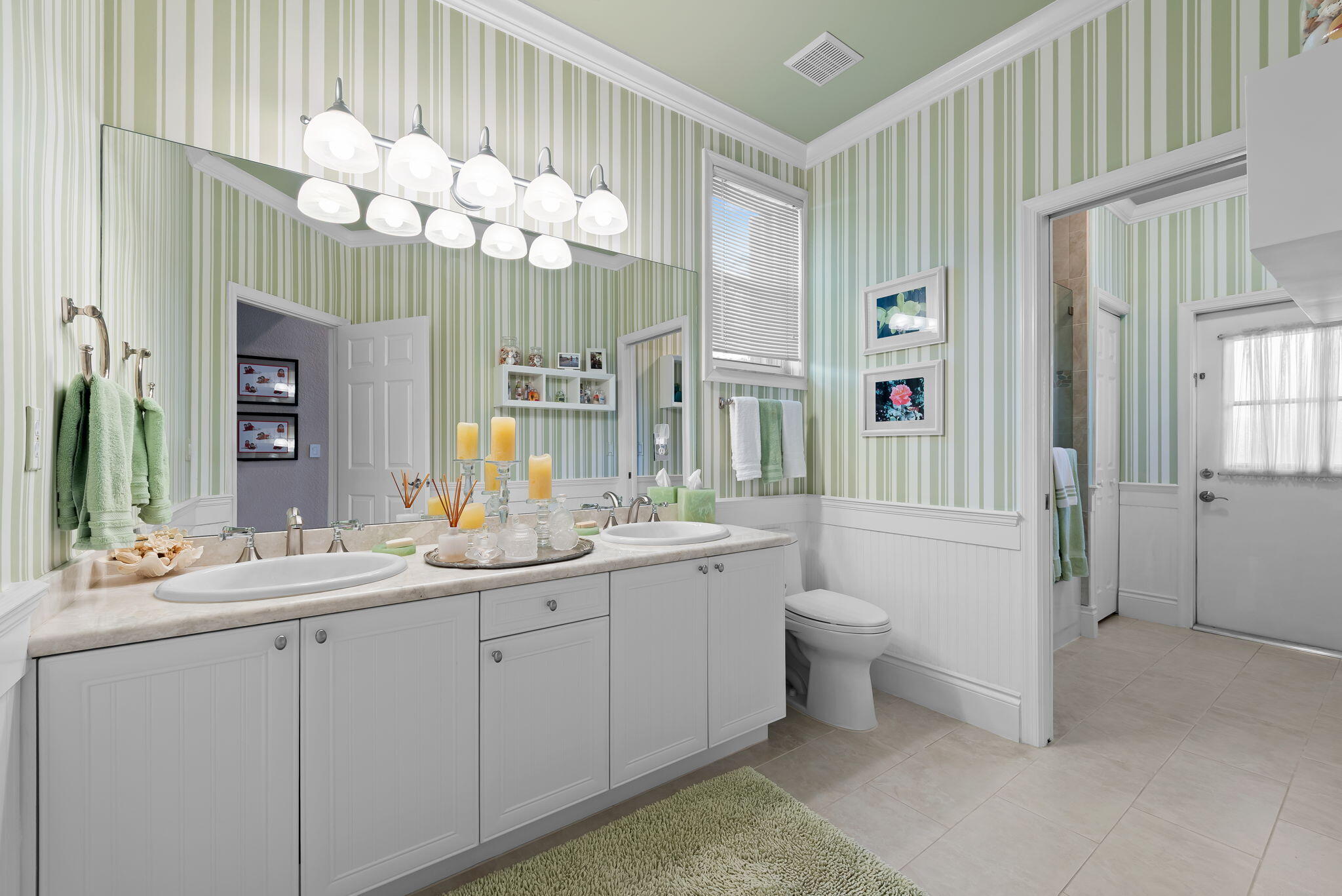 3062 Lakewood Weston, FL 33332