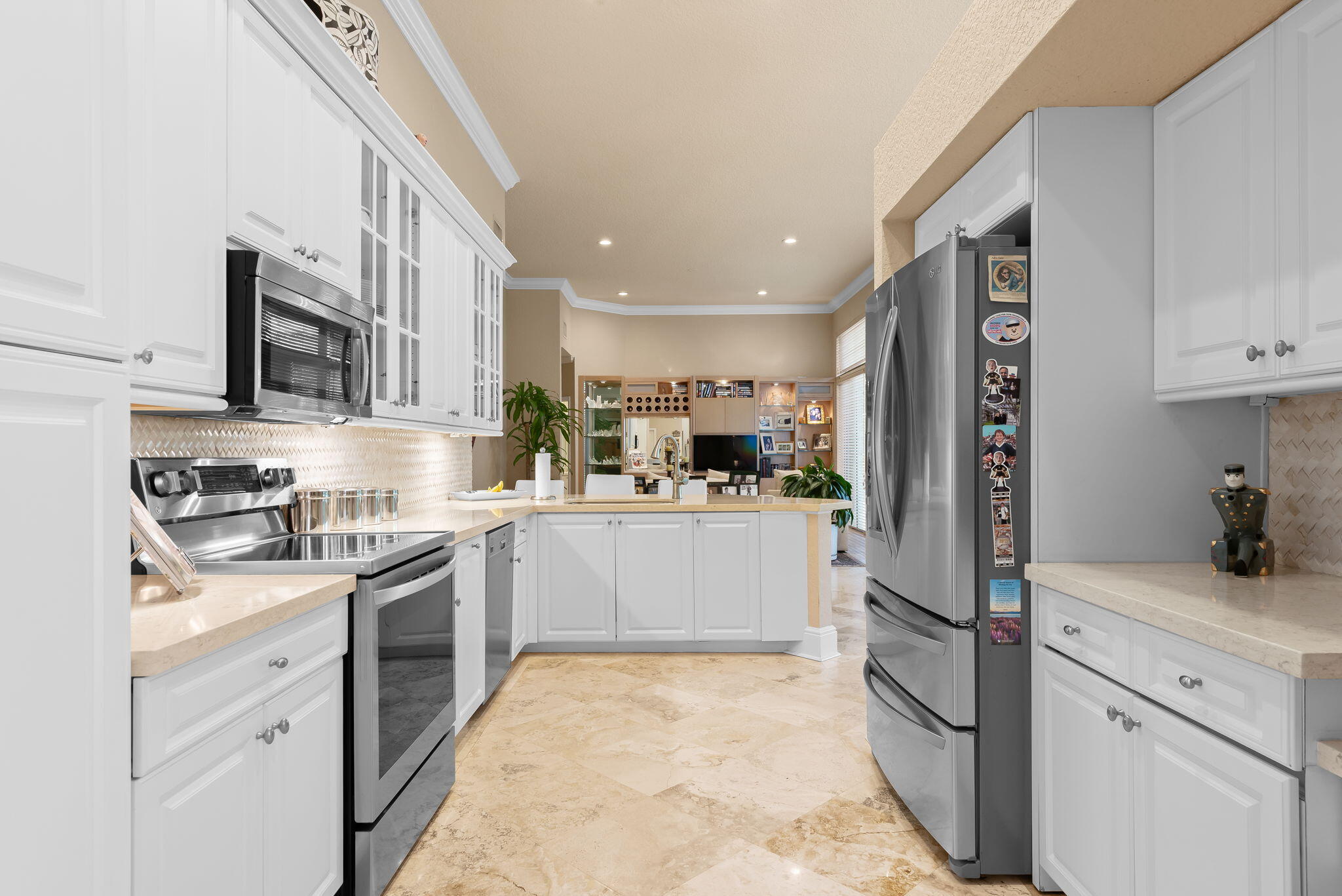 3062 Lakewood Weston, FL 33332