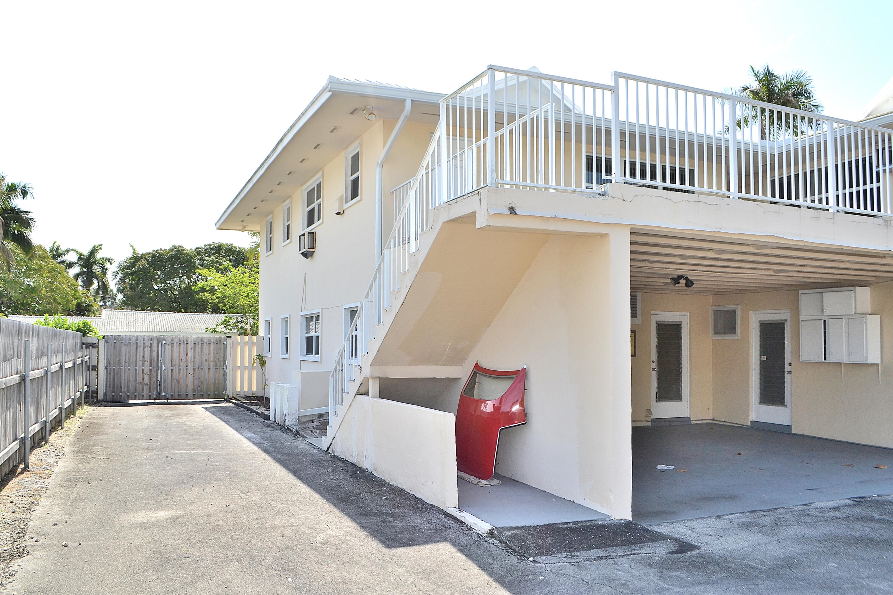 2633 Middle Riv #1-6 Fort Lauderdale, FL 33306