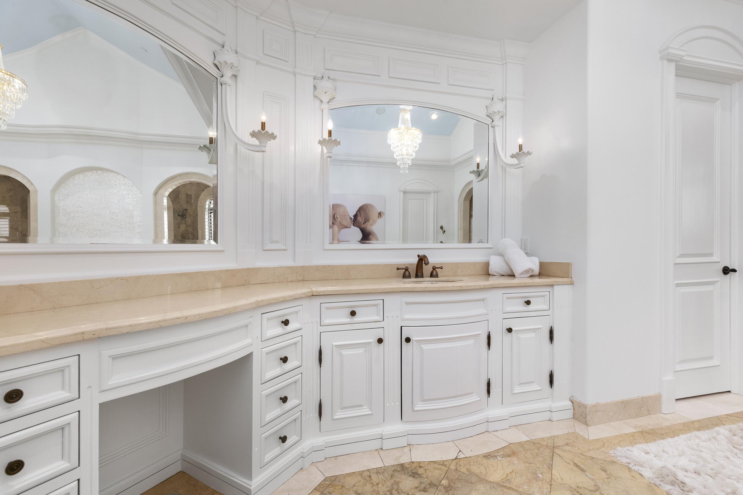 3201 NE 27th Lighthouse Point, FL 33064