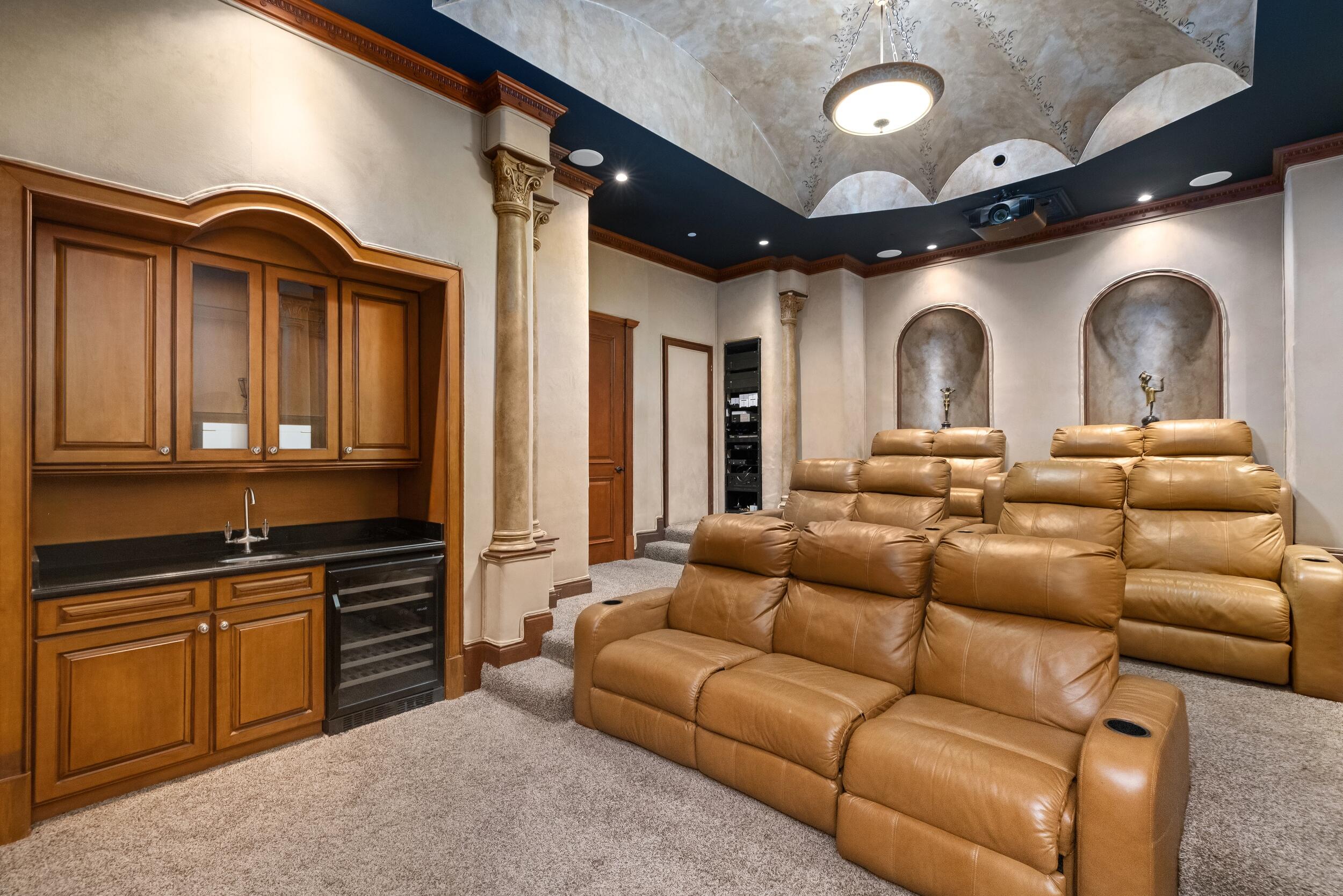 3201 NE 27th Lighthouse Point, FL 33064