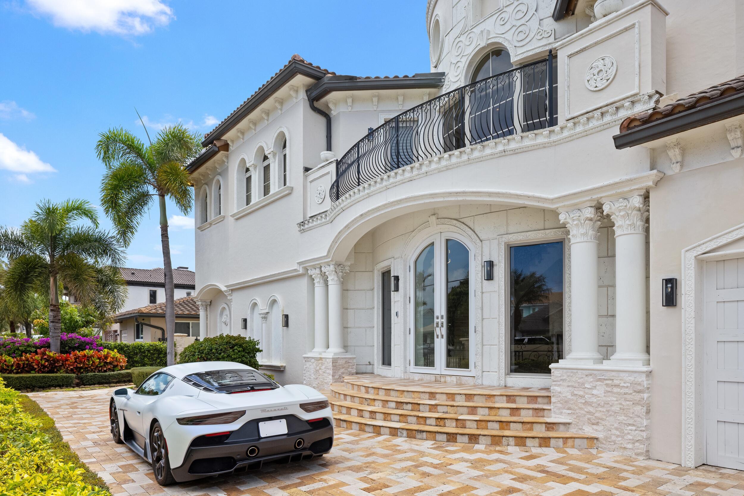 3201 NE 27th Lighthouse Point, FL 33064