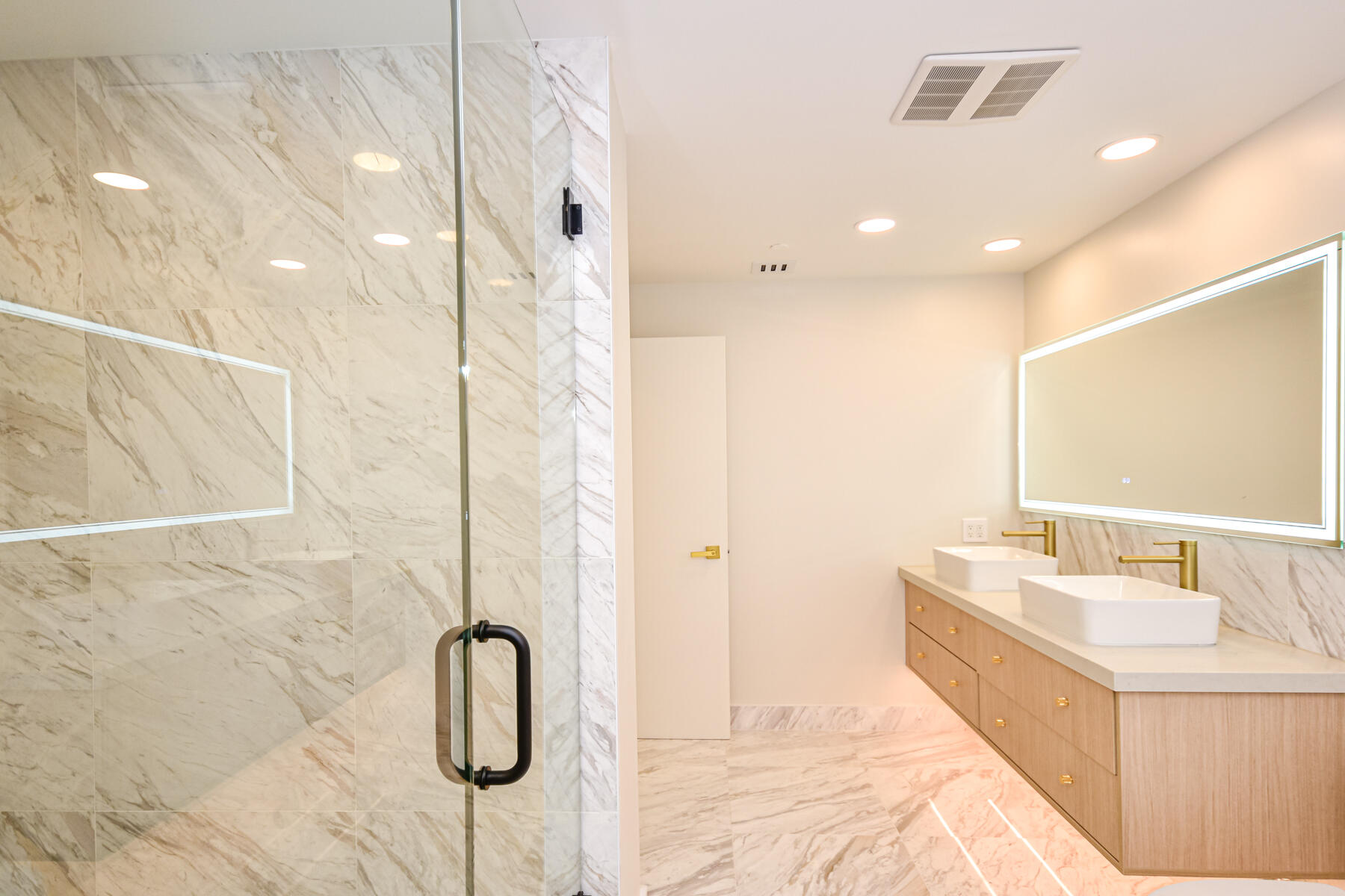 10101 Collins #7d Bal Harbour, FL 33154