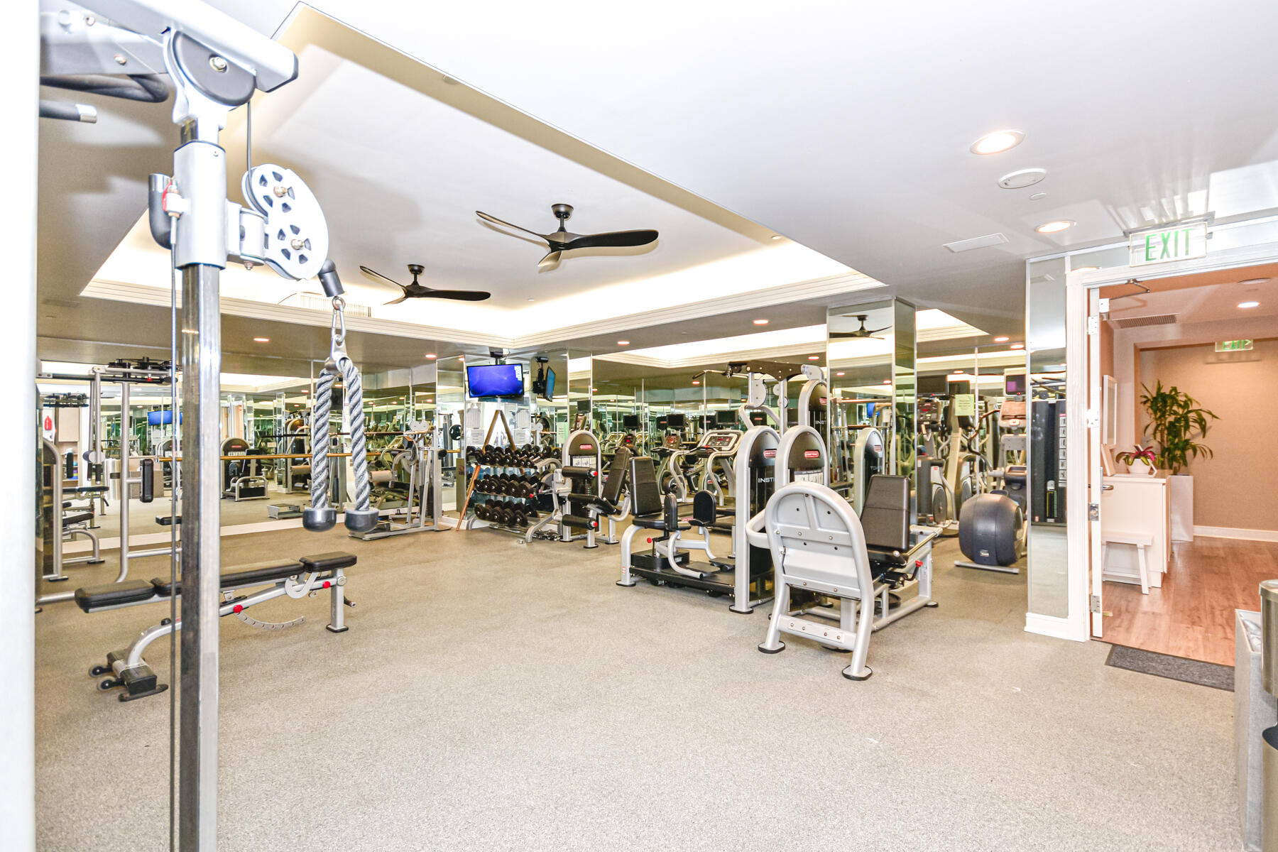 10101 Collins #7d Bal Harbour, FL 33154