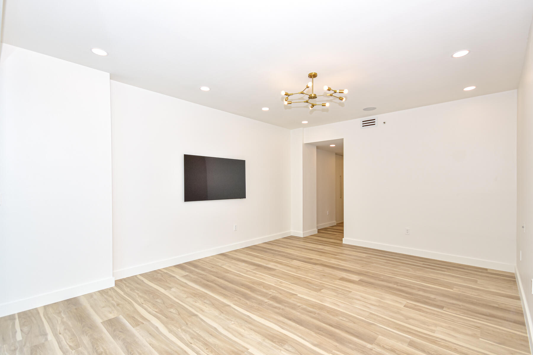 10101 Collins #7d Bal Harbour, FL 33154