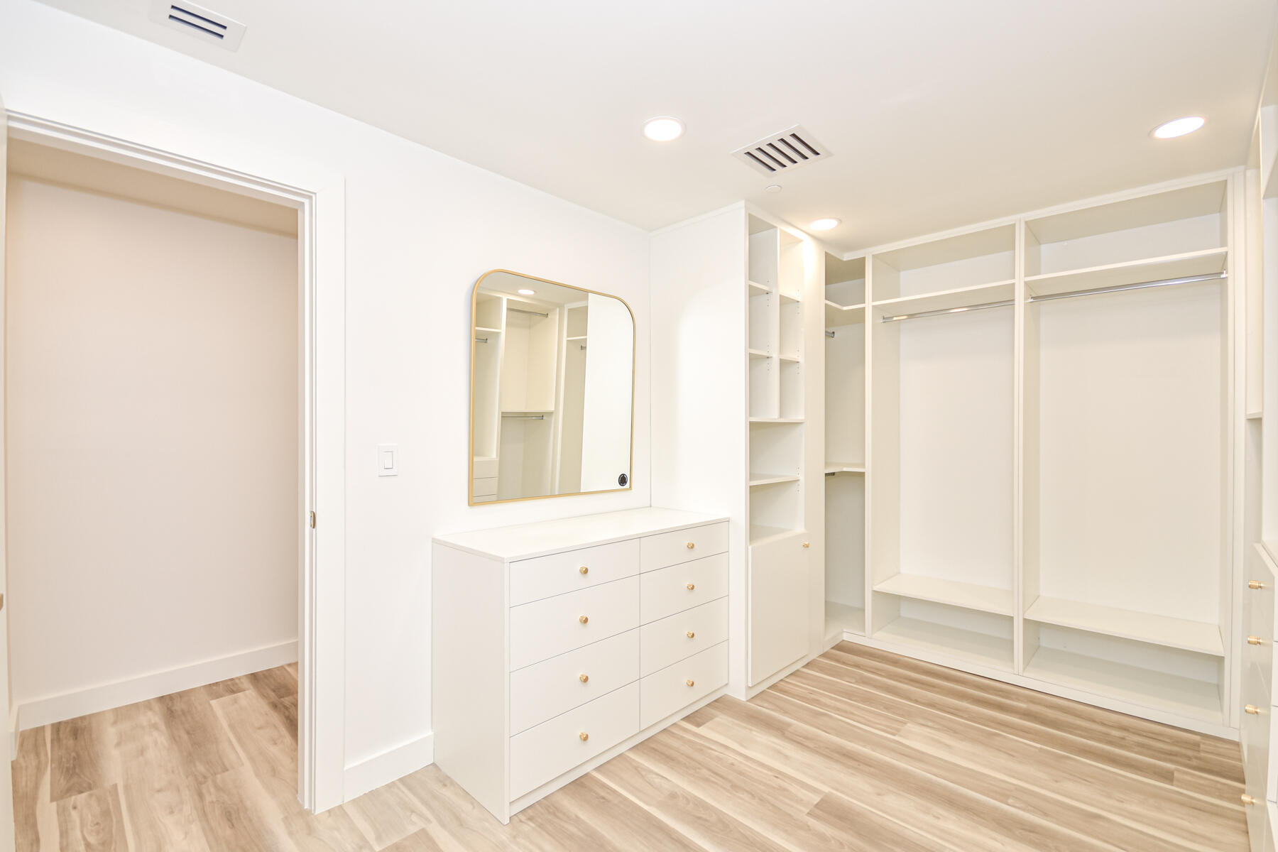 10101 Collins #7d Bal Harbour, FL 33154