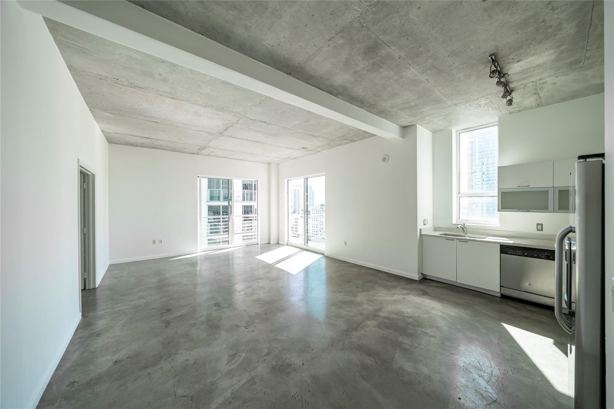 image Loft Downtown I3