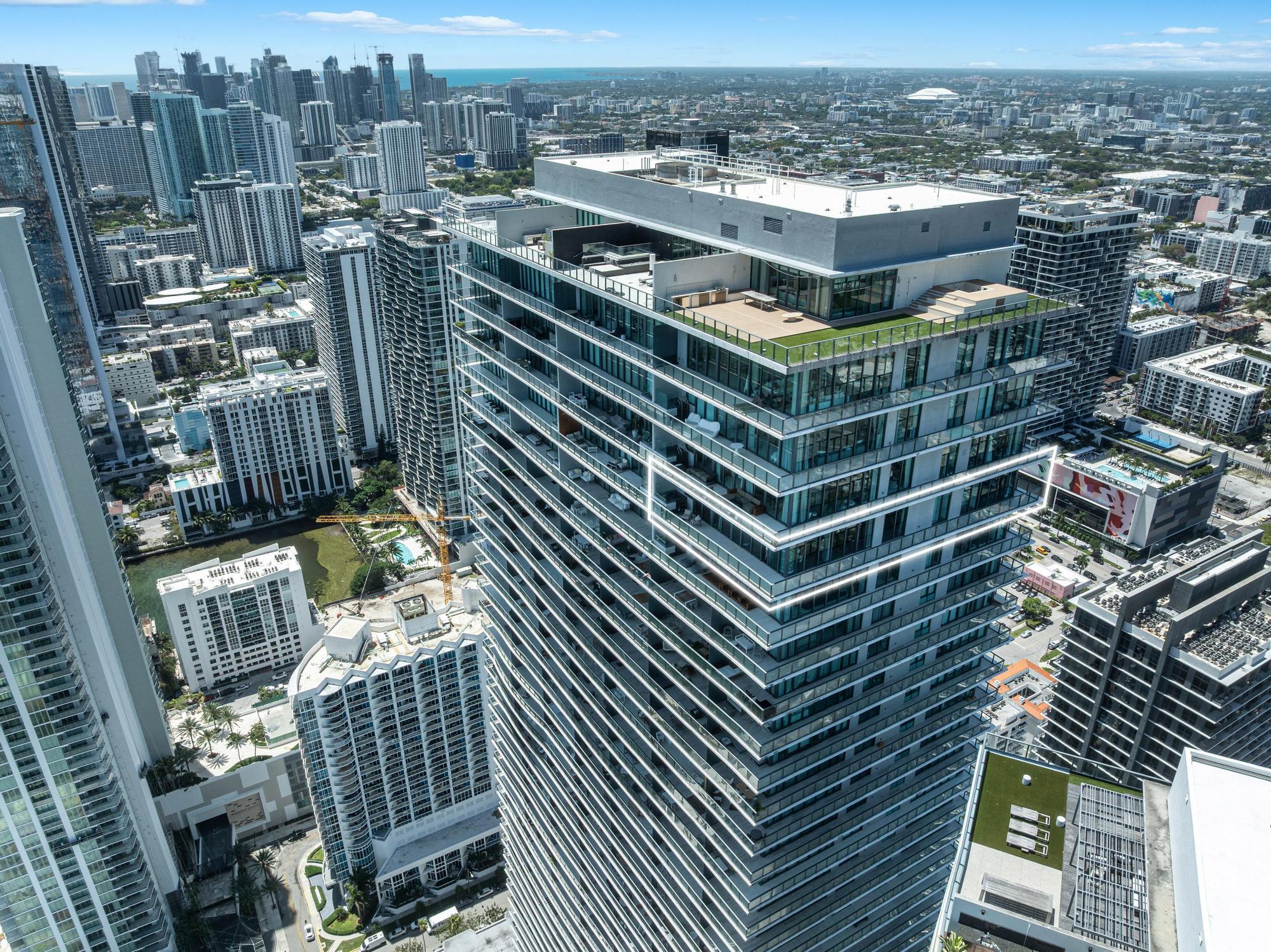 480 NE 31st #Ph5104 Miami, FL 33137