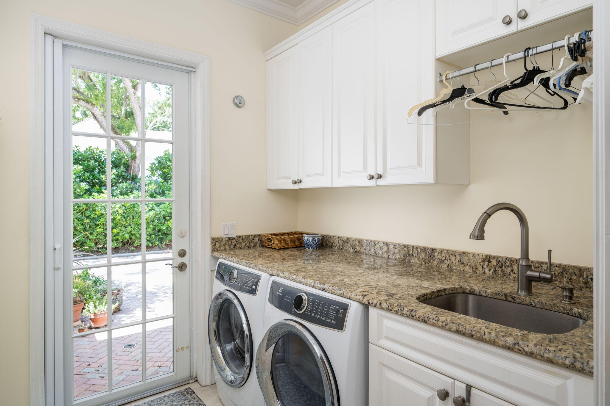 1031 River Indian River Shores, FL 32963