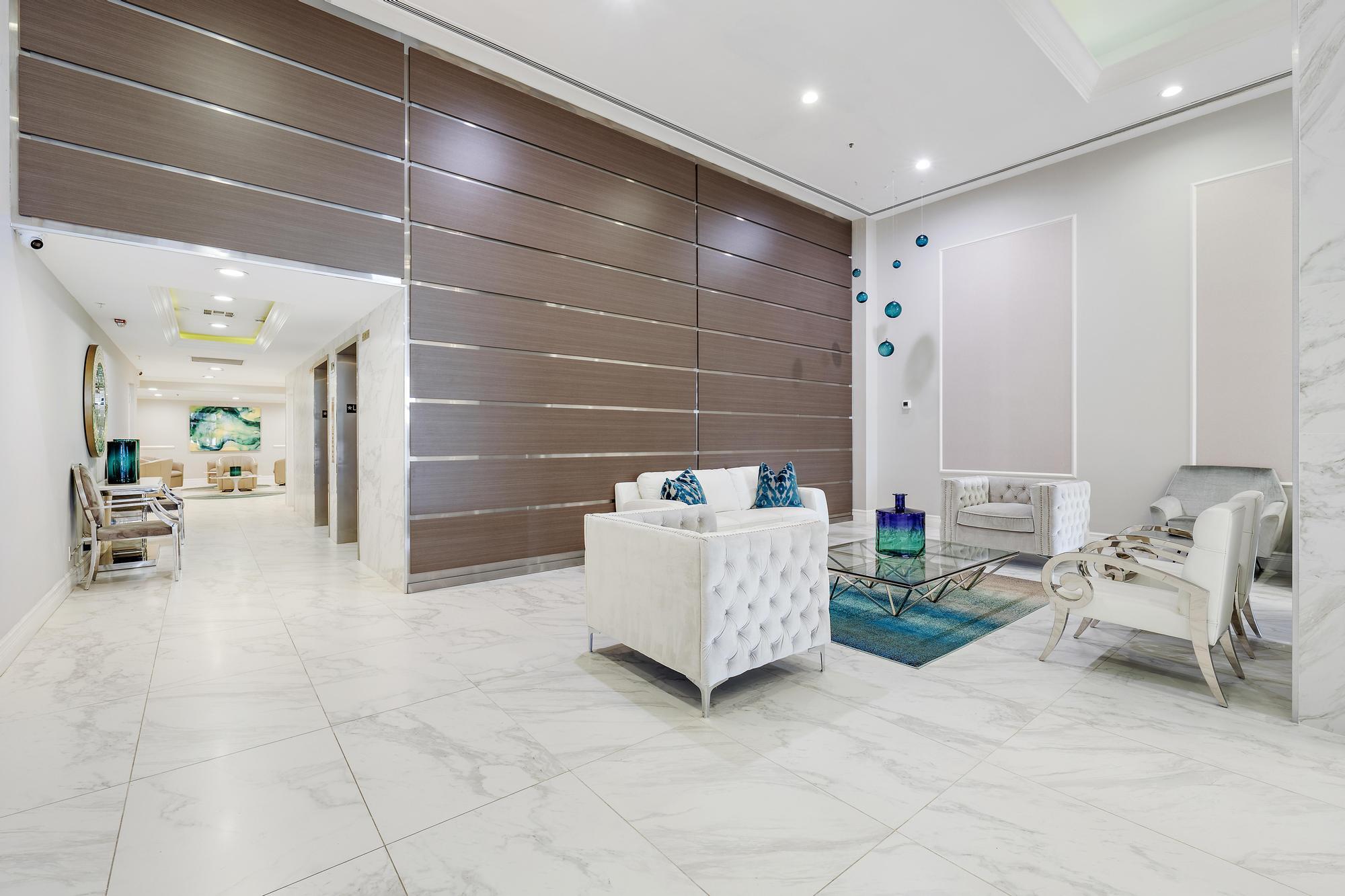 5280 N Ocean #8b Riviera Beach, FL 33404