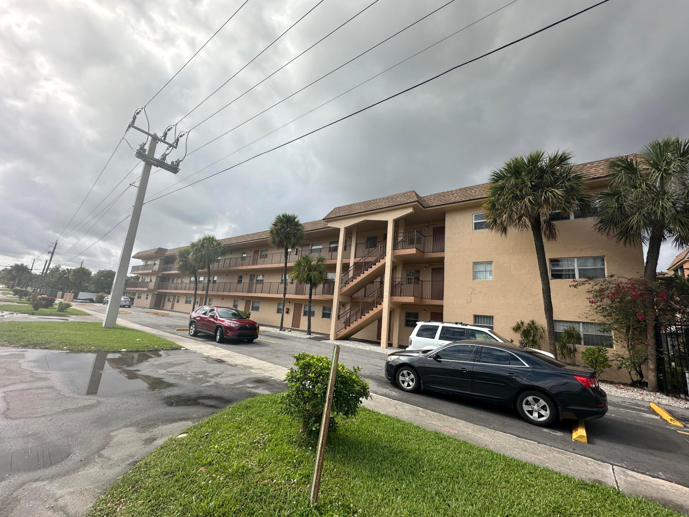 4191 NW 26th #371